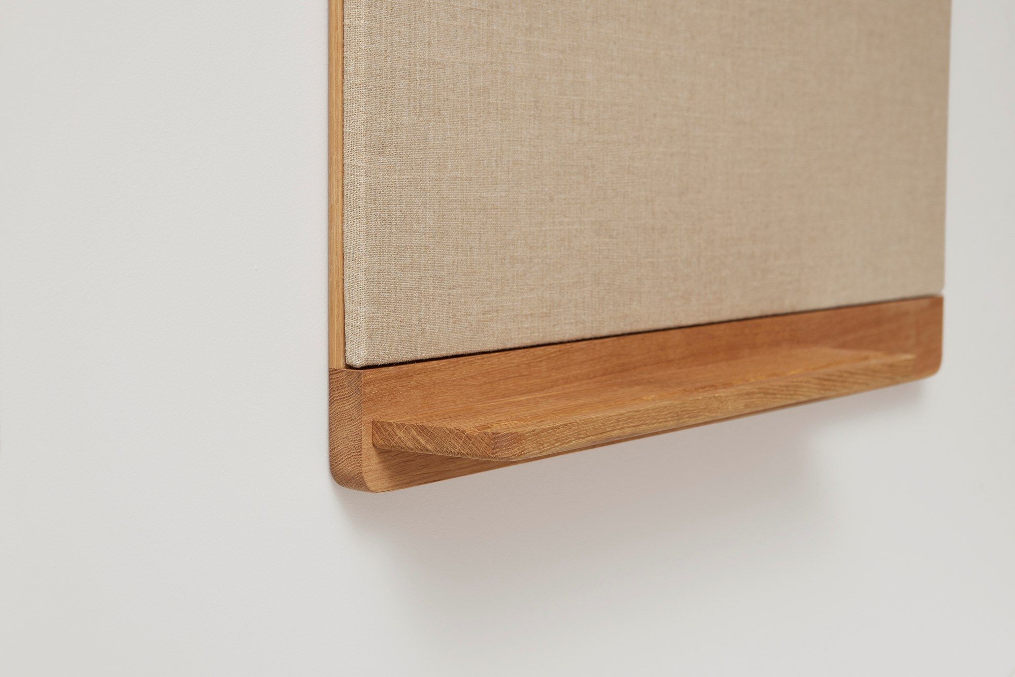 RIM by Form & Refine - Bacheca in canvas e legno - 11