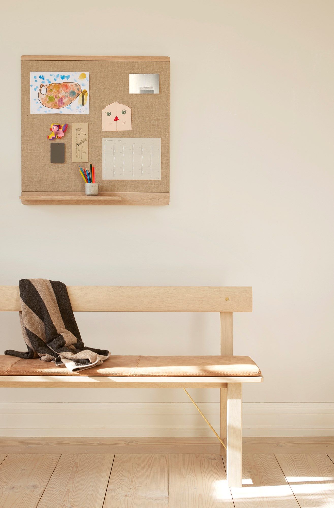 RIM by Form & Refine - Bacheca in canvas e legno - 7