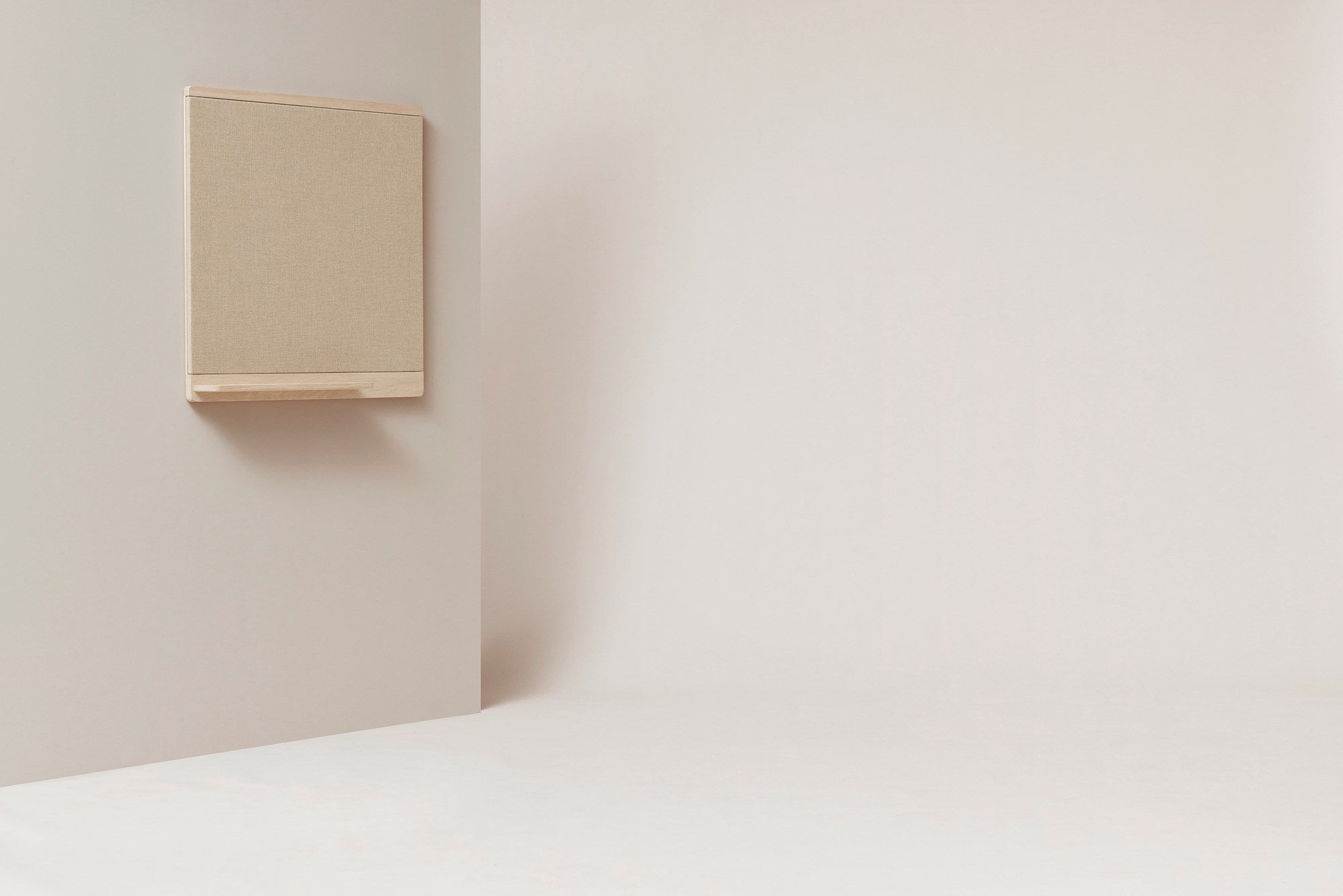 RIM by Form & Refine - Bacheca in canvas e legno - 10