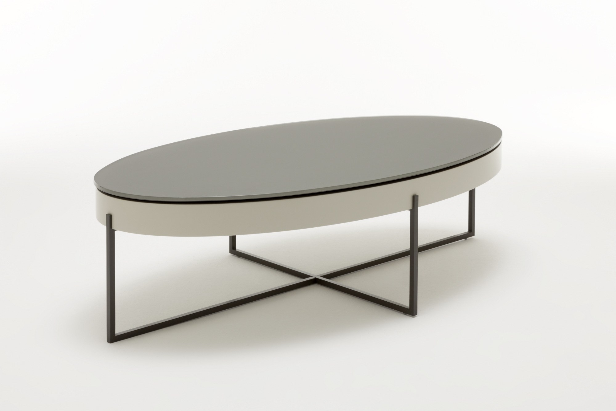 Ovaler Couchtisch mit Aufbewahrung ROLF BENZ 8440 By Rolf Benz Design