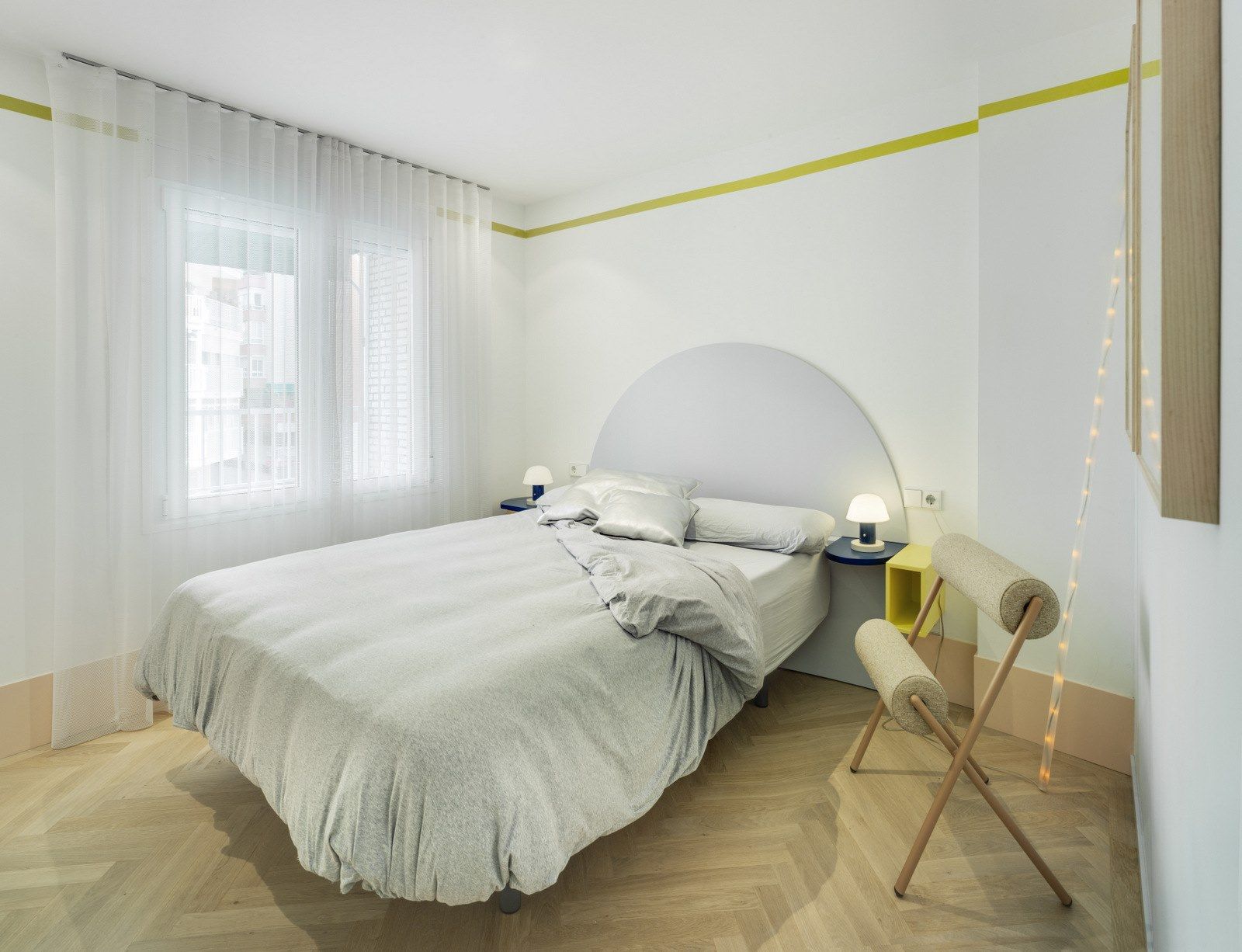 ROLL by Sancal - Sedia con cuscini cilindrici in pelle - 20