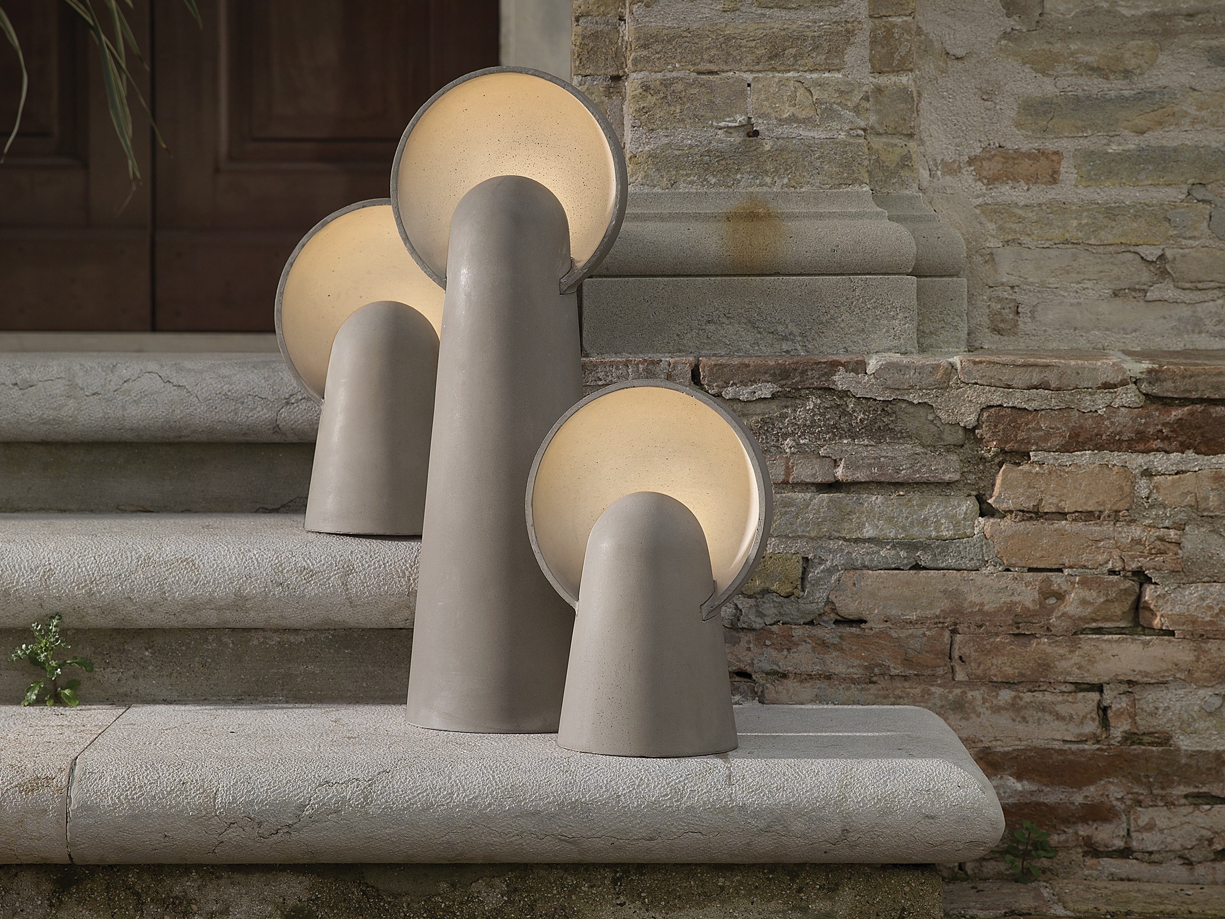 LED cement Floor lamp ROMEO By Karman design Edmondo Testaguzza