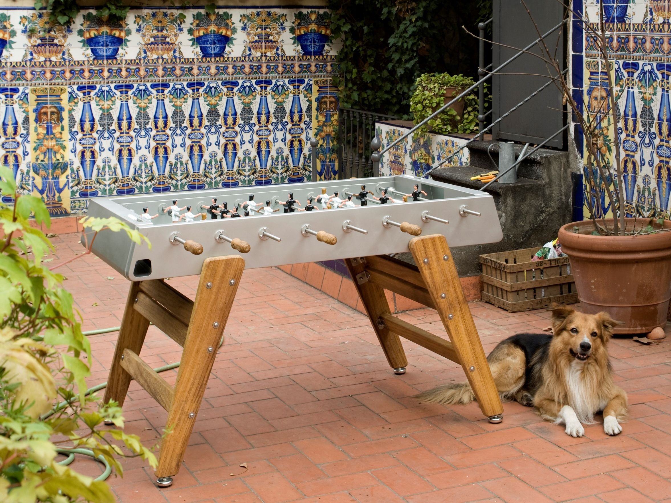 RS3 WOOD by RS Barcelona - Calciobalilla rettangolare in acciaio e gambe in Iroko - 13