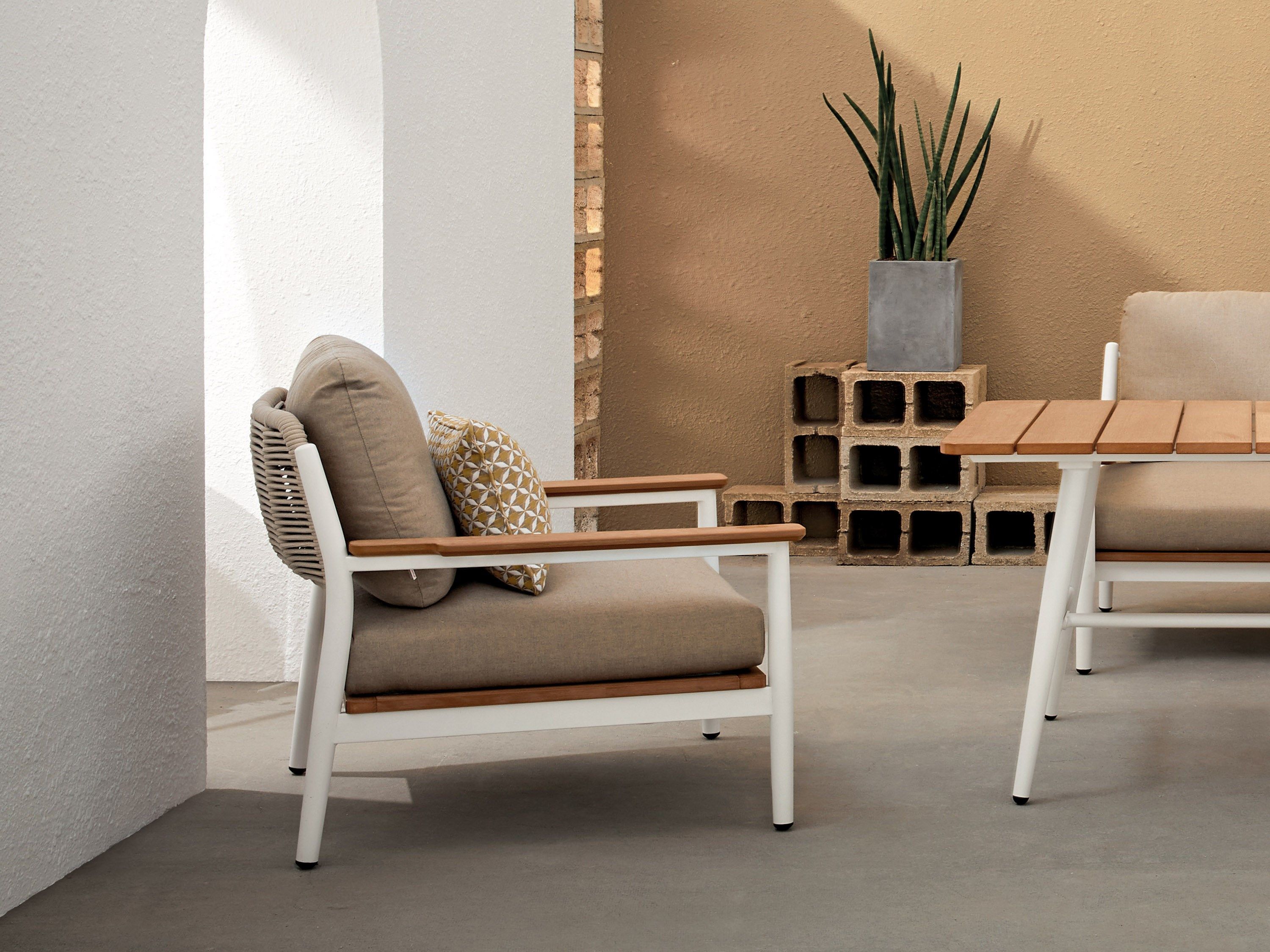 RUGBY Garden armchair By Kun Design design Kun Qi