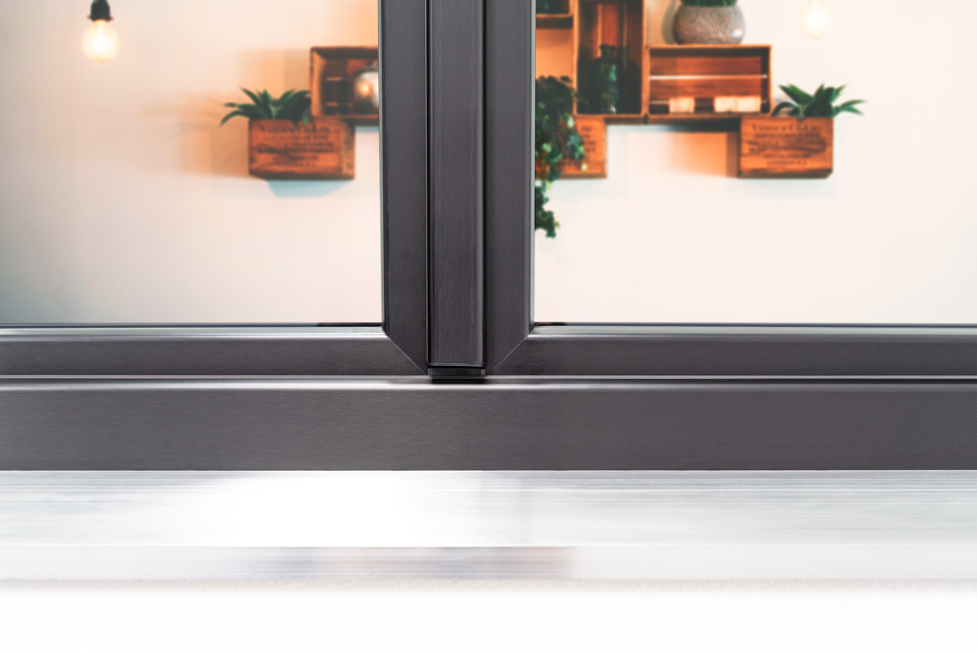 S 9000 PLUS by GEALAN - Finestra a battente in PVC con triplo vetro - 7