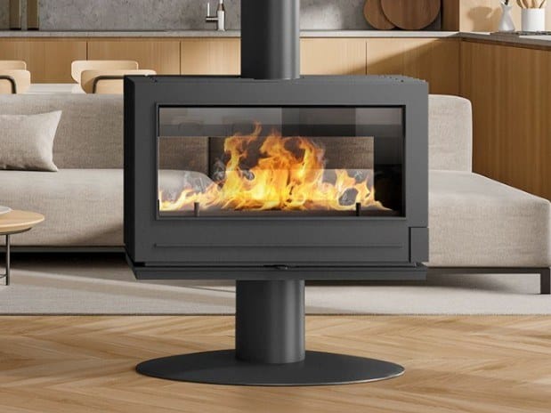 SCARLETT by CAMINETTI MONTEGRAPPA - Stufa a legna centrale in ghisa per riscaldamento aria