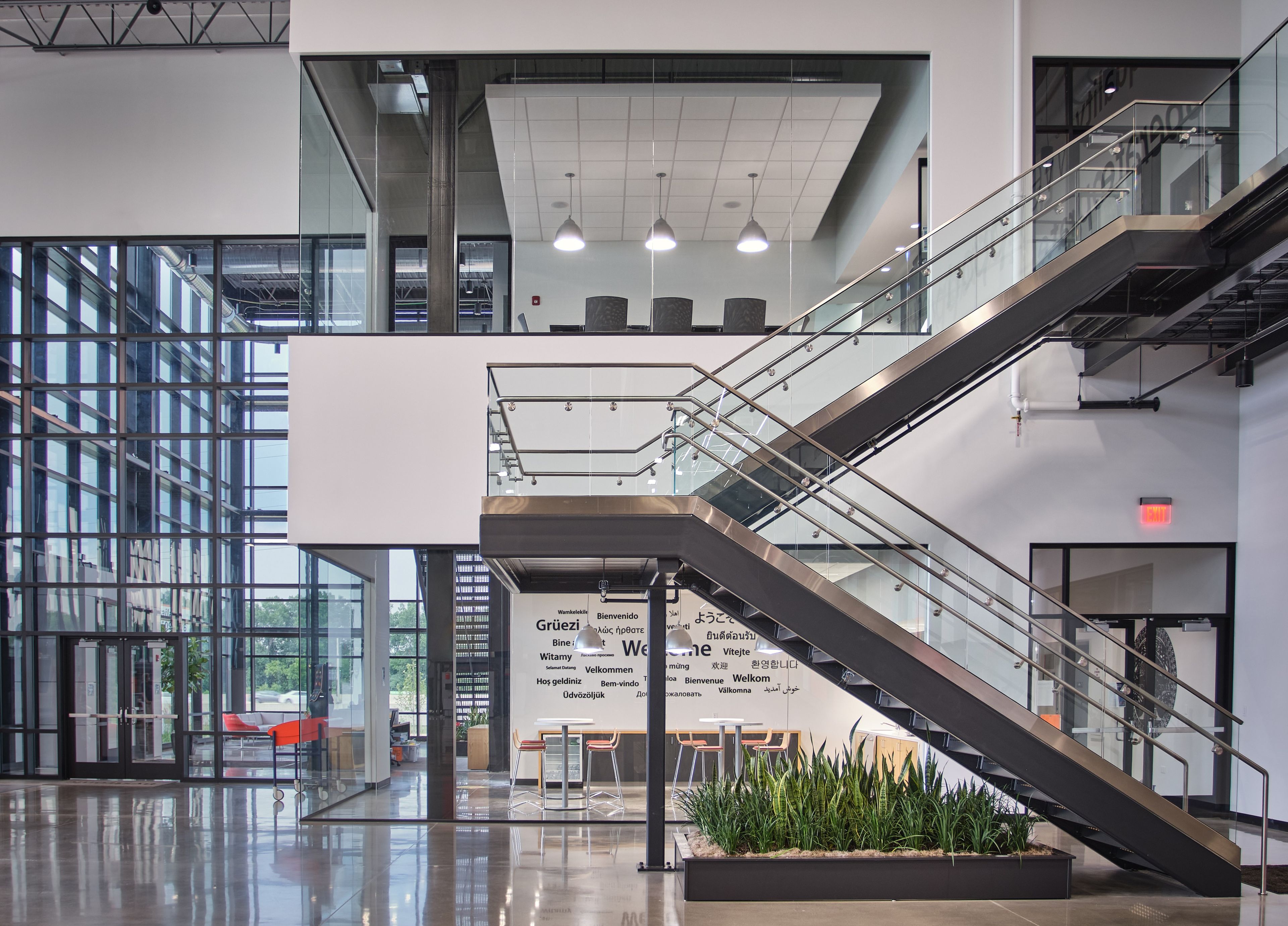 SNOW MIST 7848 by Avonite® - Rivestimento in Solid Surface - 2