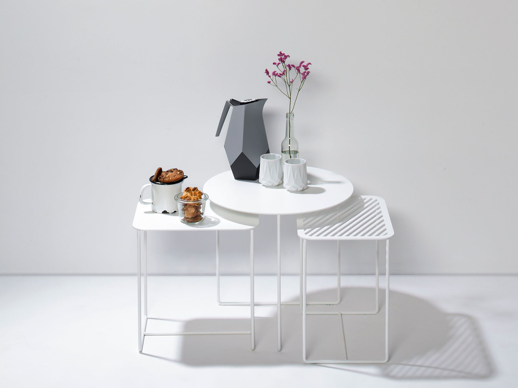 SOLID SIDE TABLE #01 by Weld & co - Tavolino rotondo in lamiera - 28