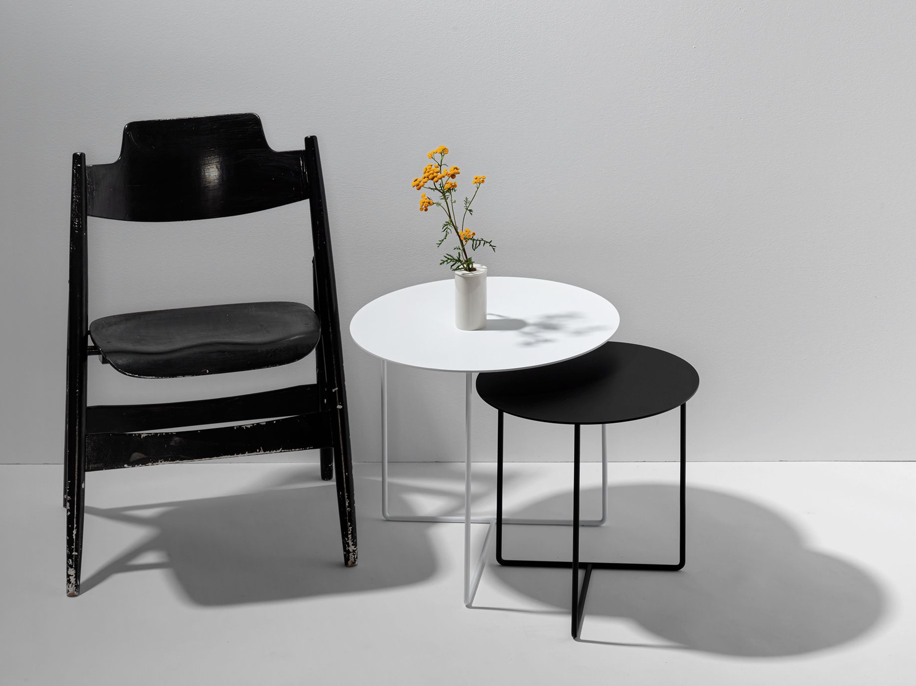 SOLID SIDE TABLE #01 by Weld & co - Tavolino rotondo in lamiera - 3