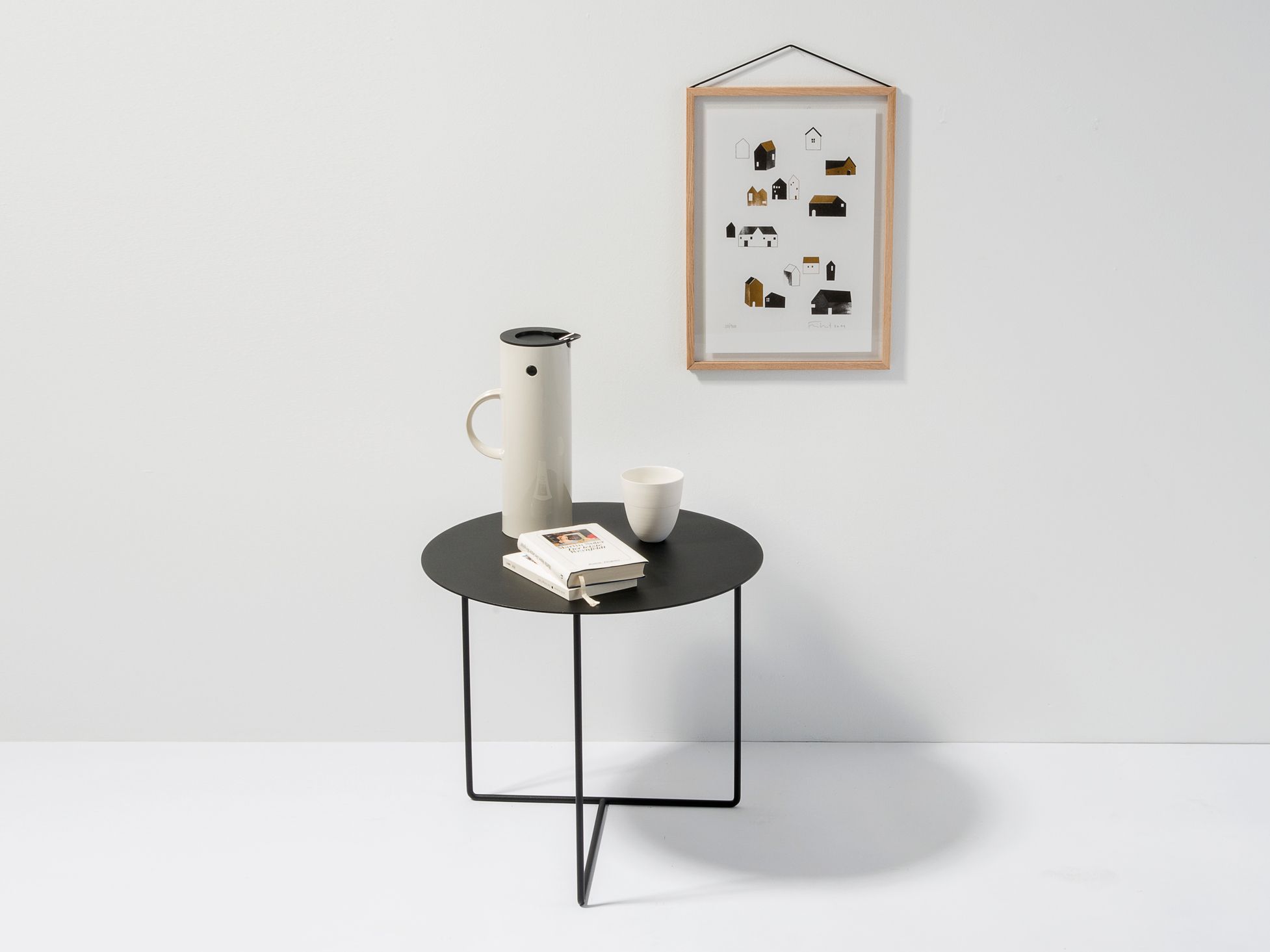 SOLID SIDE TABLE #01 by Weld & co - Tavolino rotondo in lamiera - 31