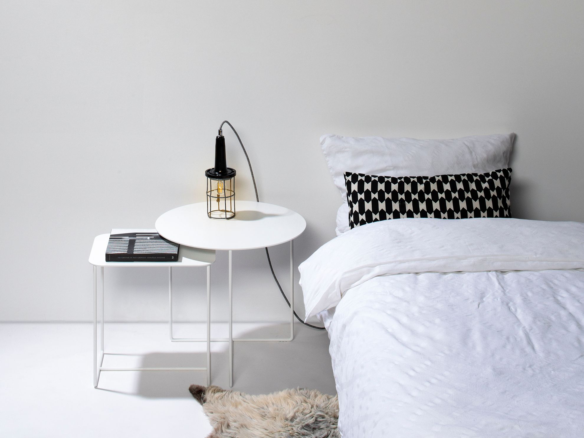 SOLID SIDE TABLE #01 by Weld & co - Tavolino rotondo in lamiera - 15