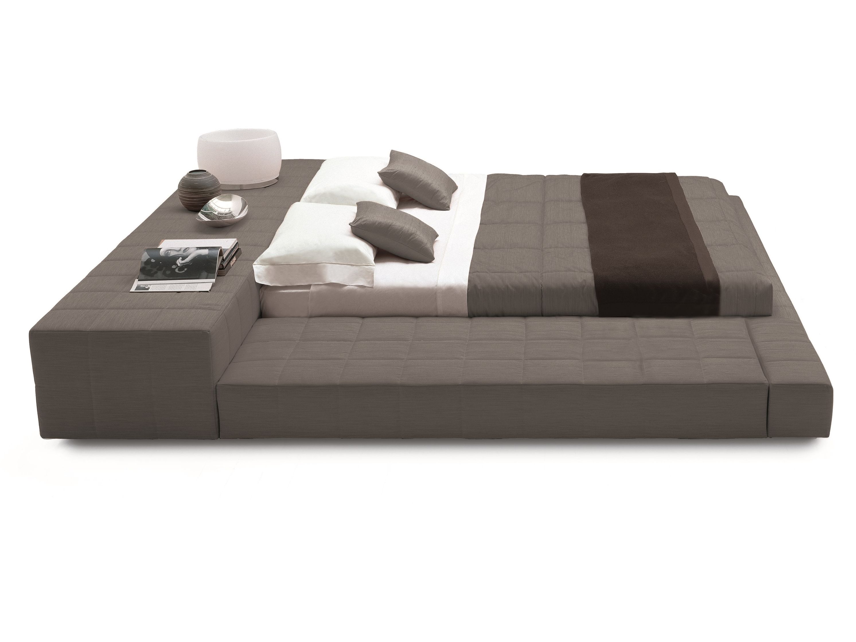 SQUARING Fabric double bed with removable cover By Bonaldo design