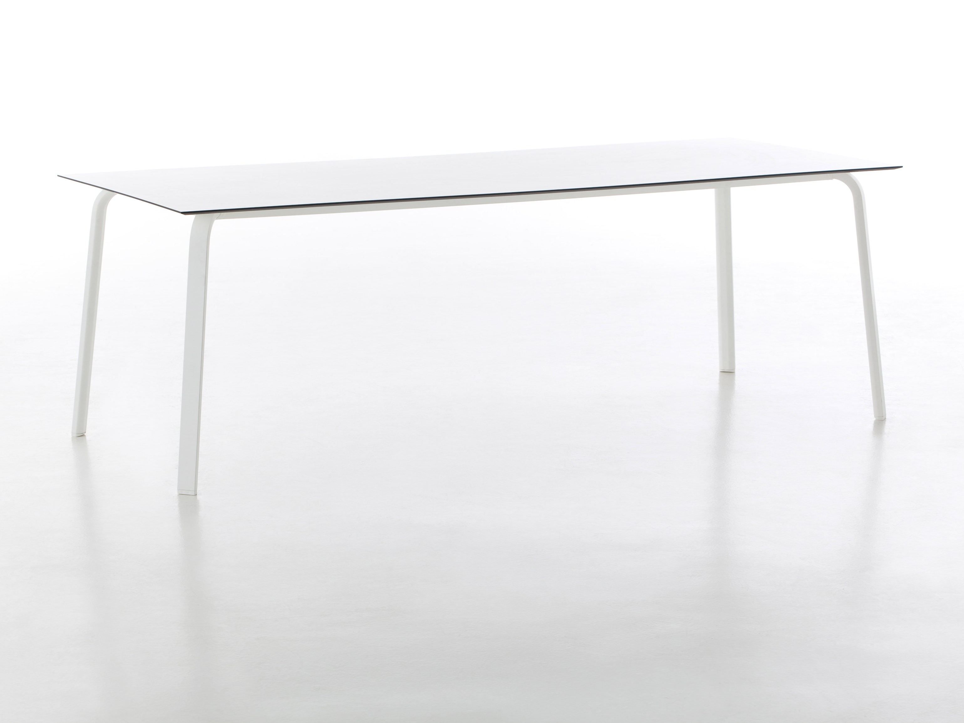STACK | Rectangular table By GANDIABLASCO