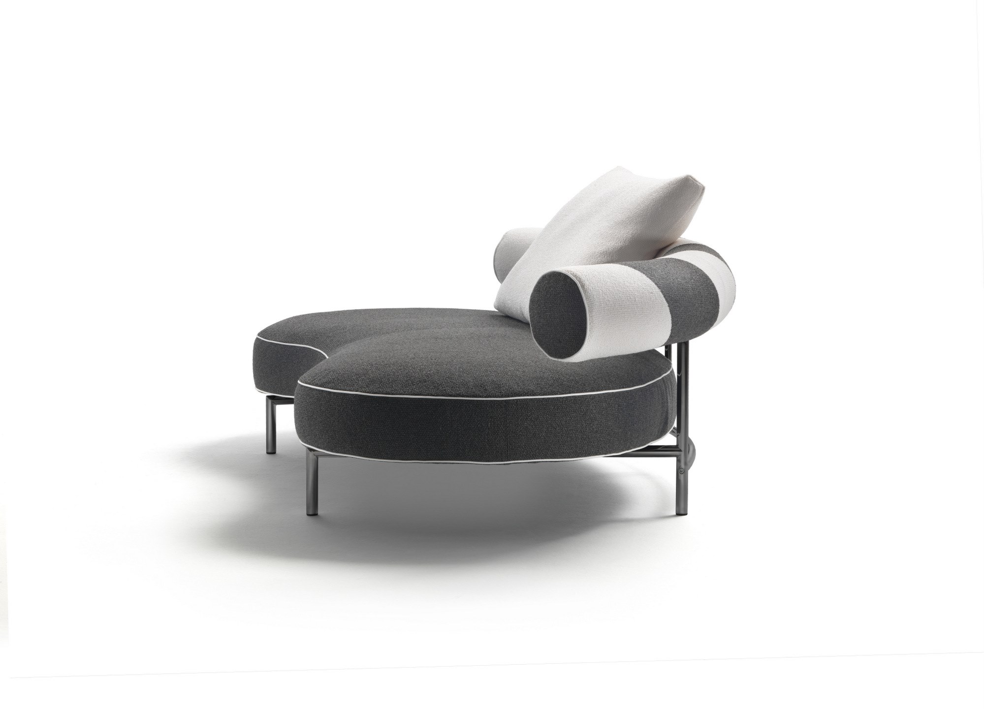 SUPERMAX Sofa By Flexform | design Antonio Citterio