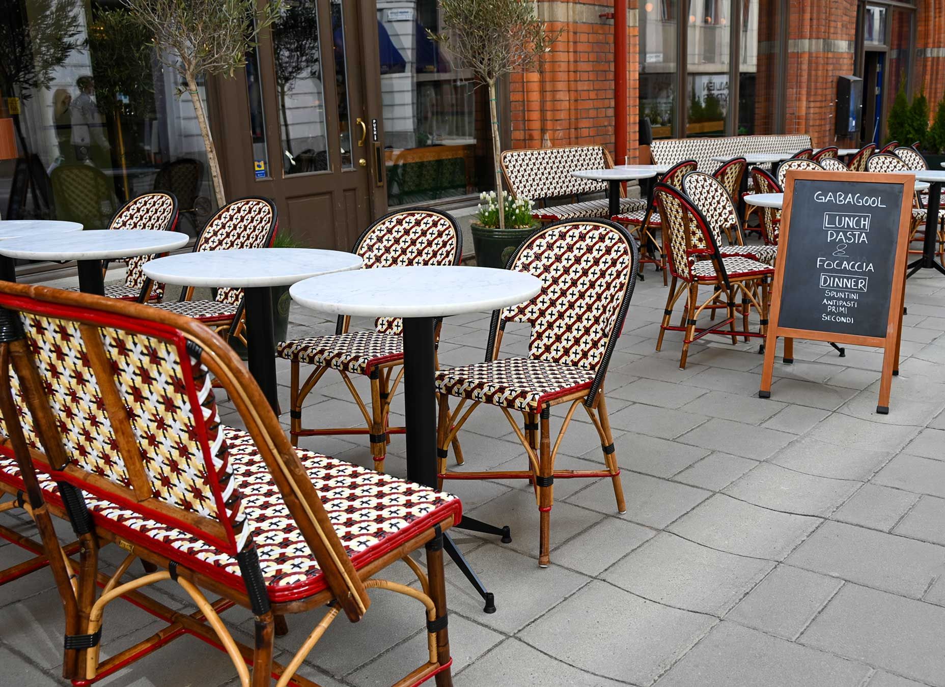 STABLETABLE® RISE™ by StableTable - Tavolo autostabilizzante - 9