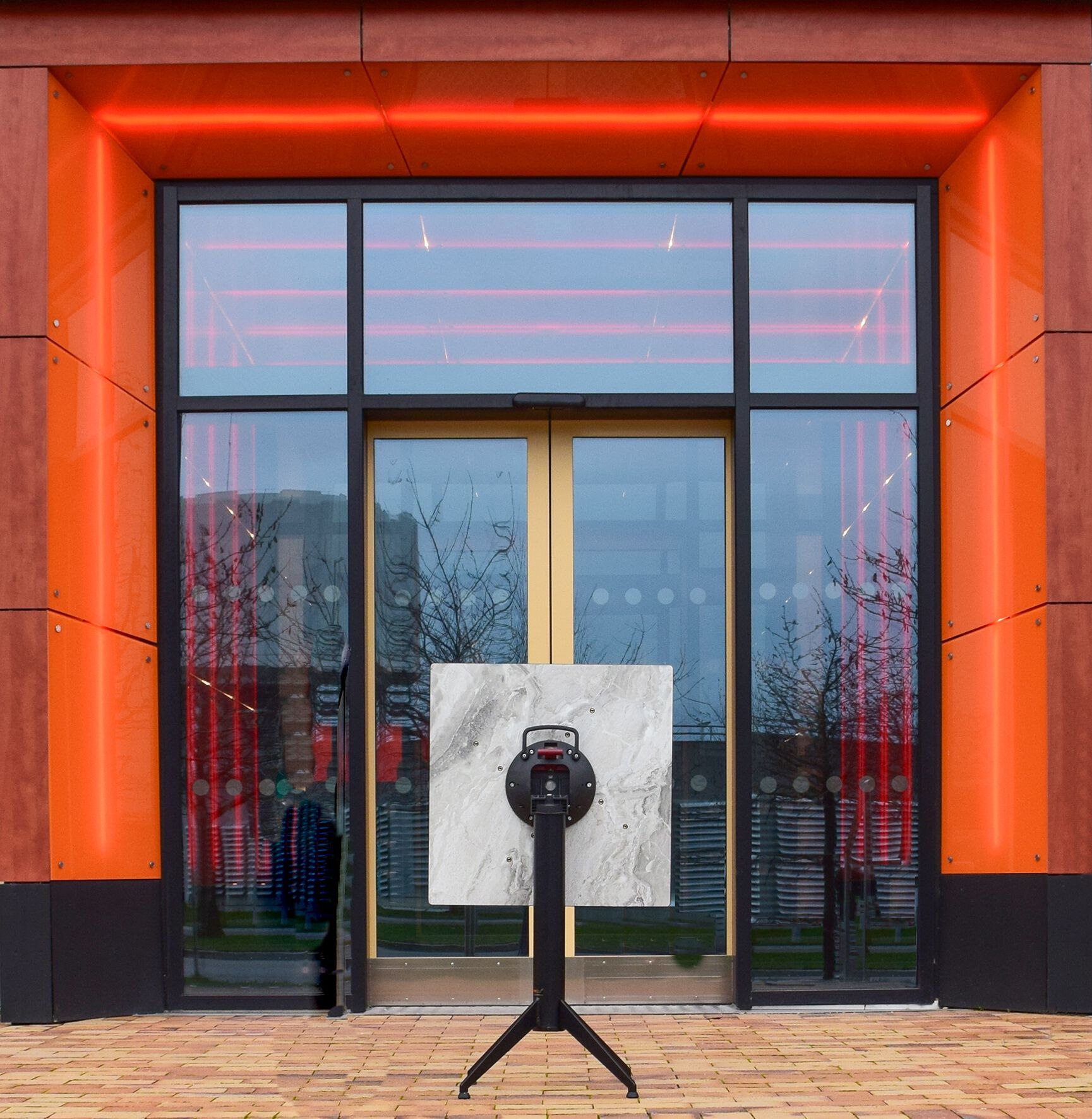 STABLETABLE® RISE™ by StableTable - Tavolo autostabilizzante - 15