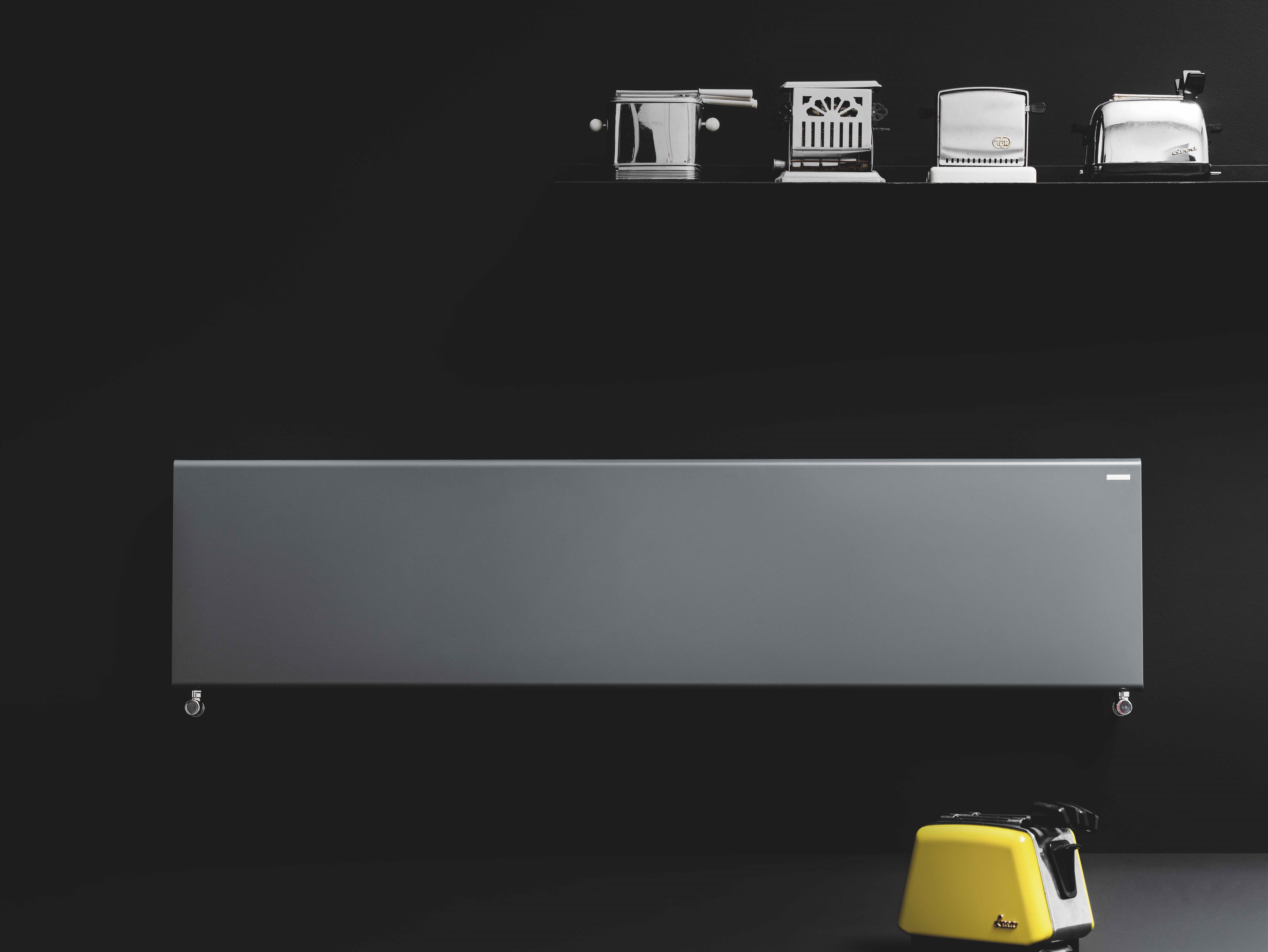 Wall-mounted carbon steel decorative radiator TIF By ANTRAX