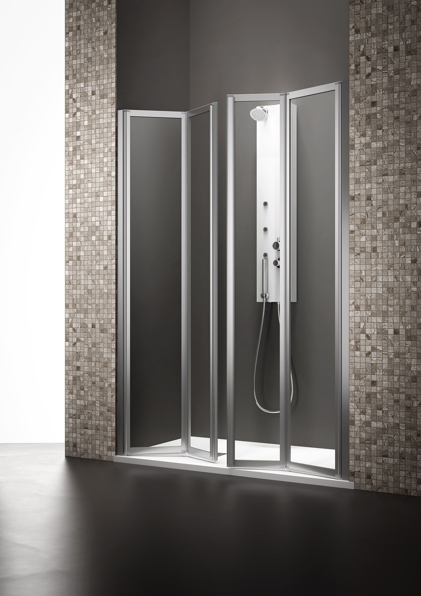 TIME Niche accessible shower with folding door By ARBLU