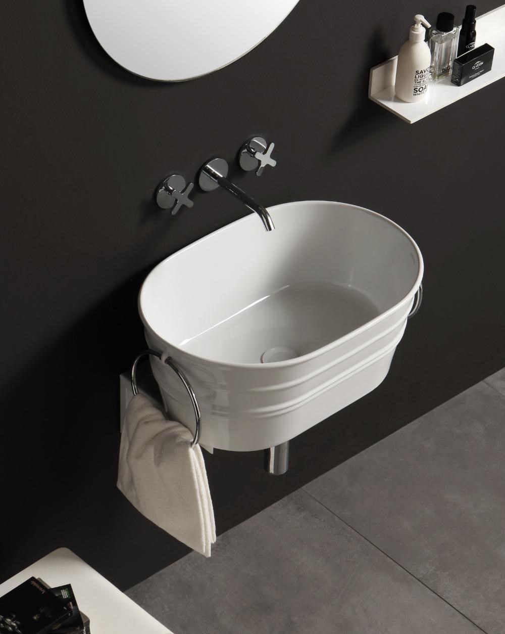 Lavello Portatile VINGLI 45 Litri Con Pompa A Pedale - Carrello Con Ruote, Dispenser Sapone E Porta Asciugamani - Per Campeggio, Giardino E Cantieri