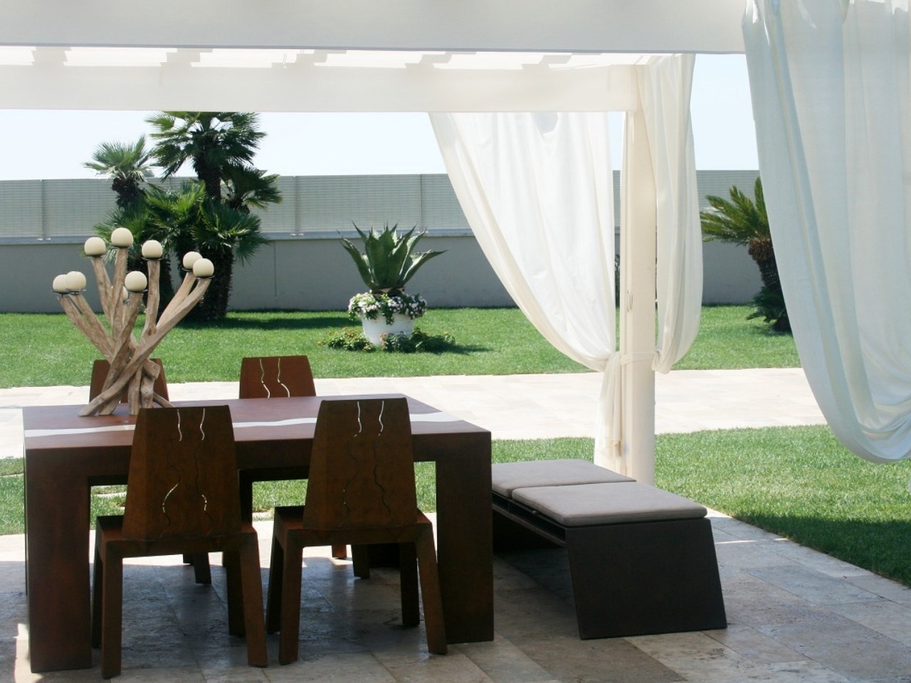 Oviala - Tavolo Da Giardino In Laminato Marmo E 2 Poltrone Grigie - ePRICE