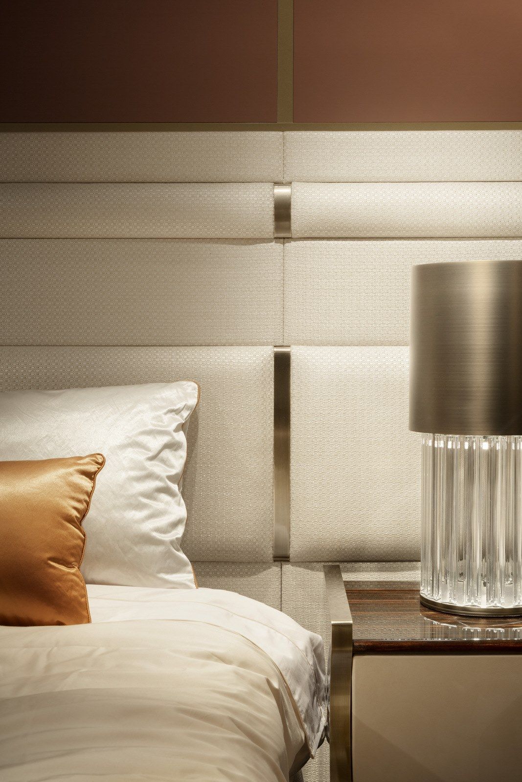 TRILOGY L by Capital Collection - Letto matrimoniale con testiera imbottita - 4