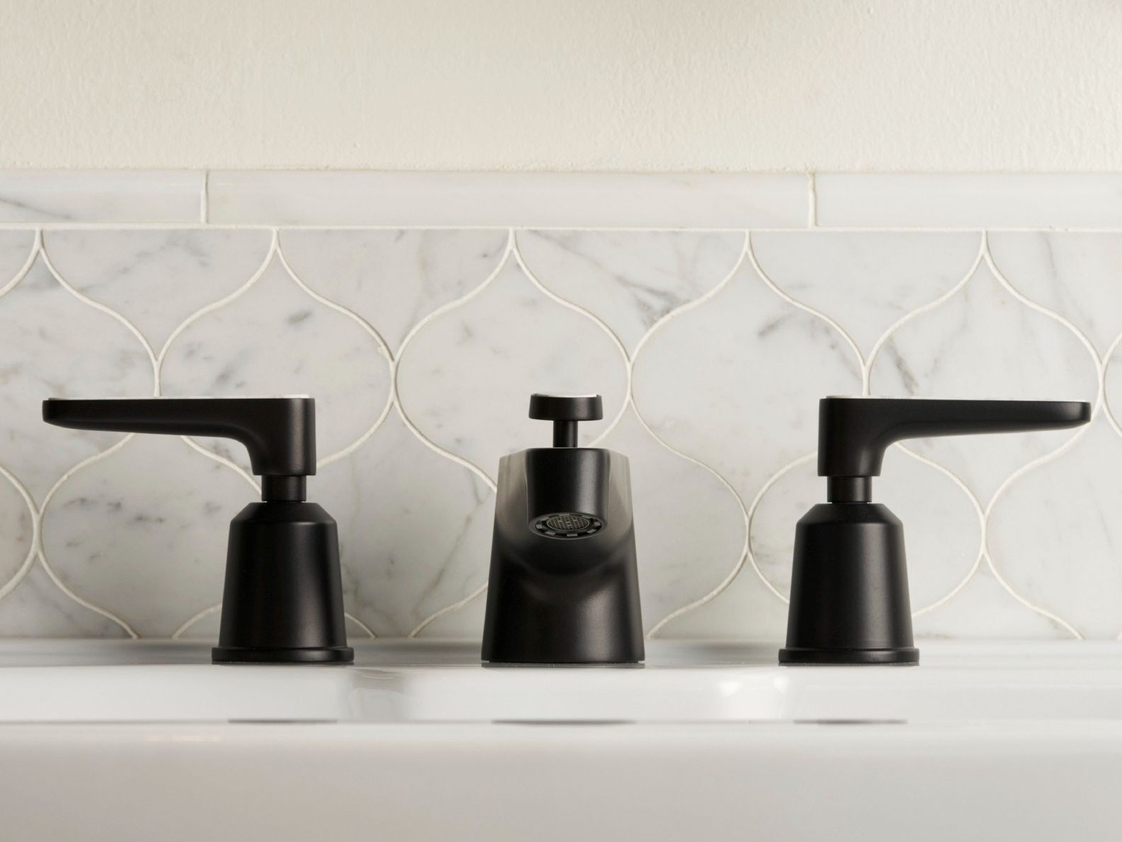 TWENTIES by Devon&Devon - Rubinetto per lavabo a 3 fori da piano - 13