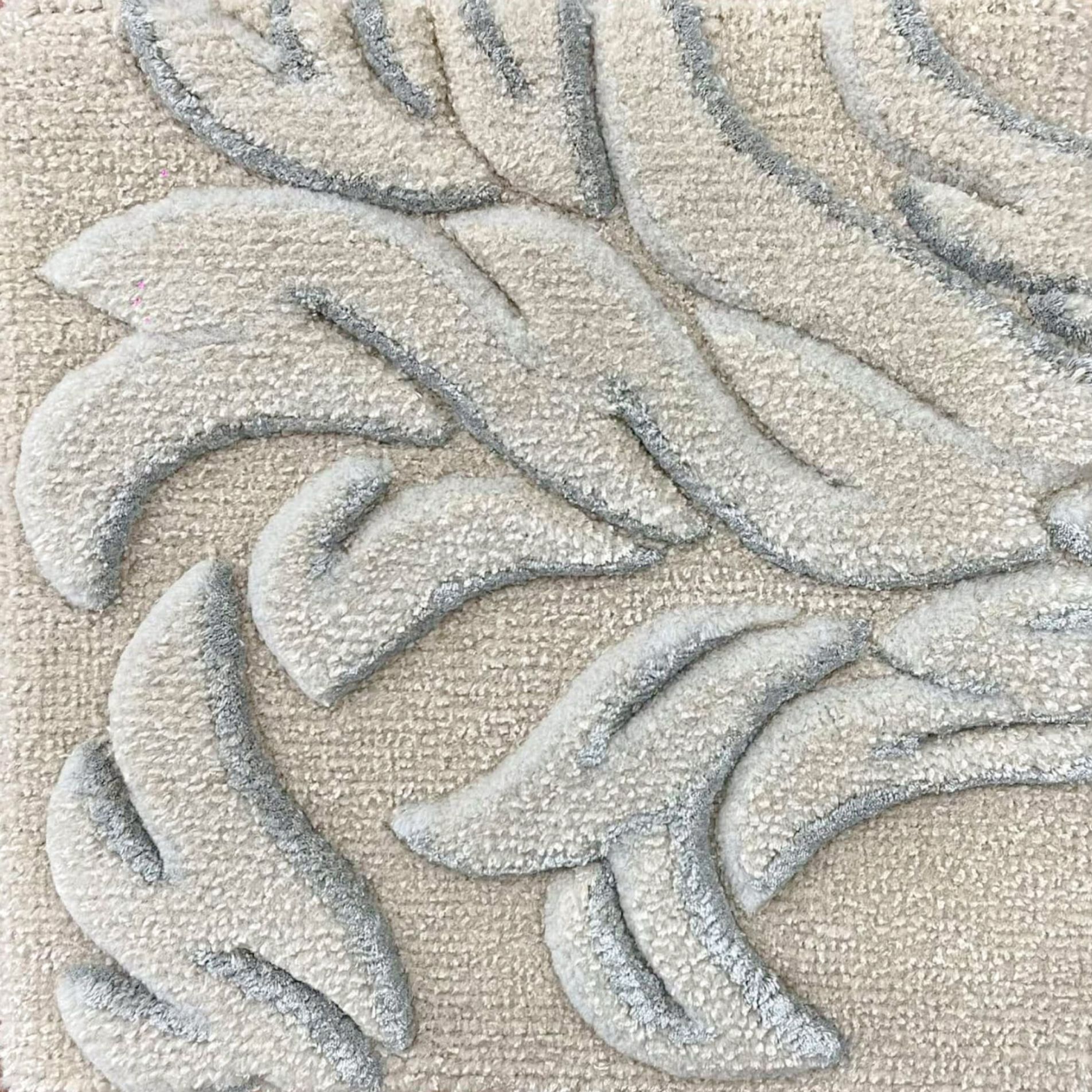 AUBUSSON HERALDY ANTIQUE WHITE by Tapis Rouge - Tappeto rettangolare fatto a mano - 5