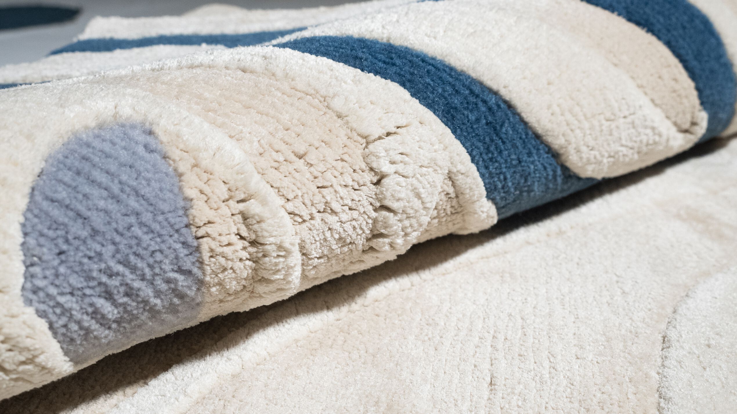 MIDSUMMER by Tapis Rouge - Tappeto fatto a mano - 6