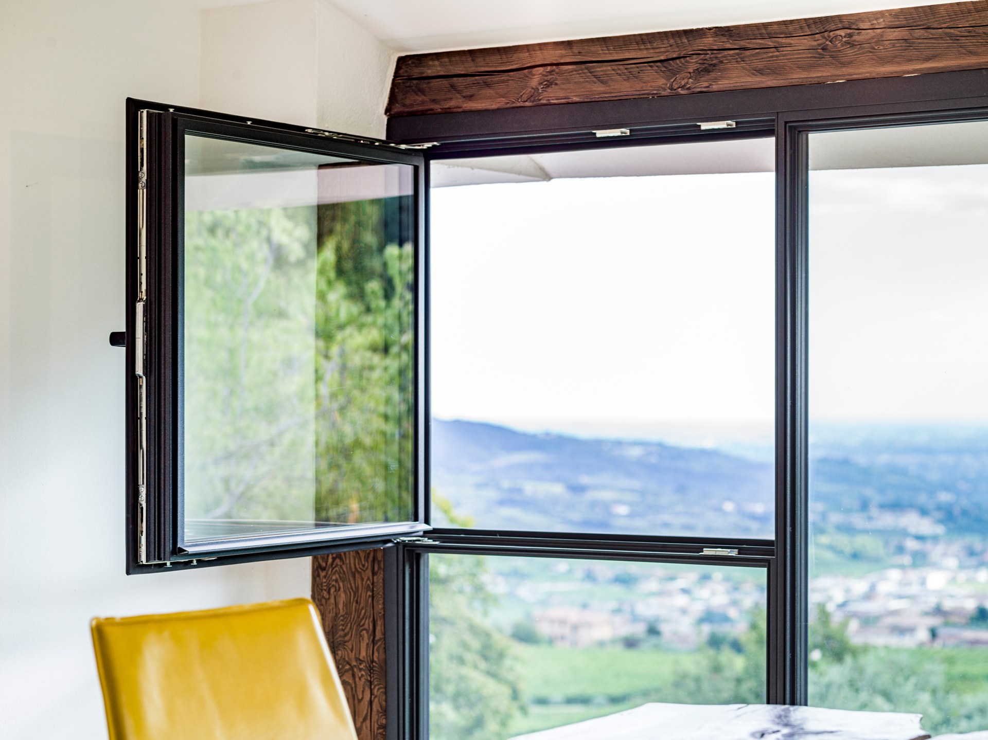 VERTIGO | Finestra a vasistas by Ercole - Finestra / Vetrata in acciaio e vetro - 3