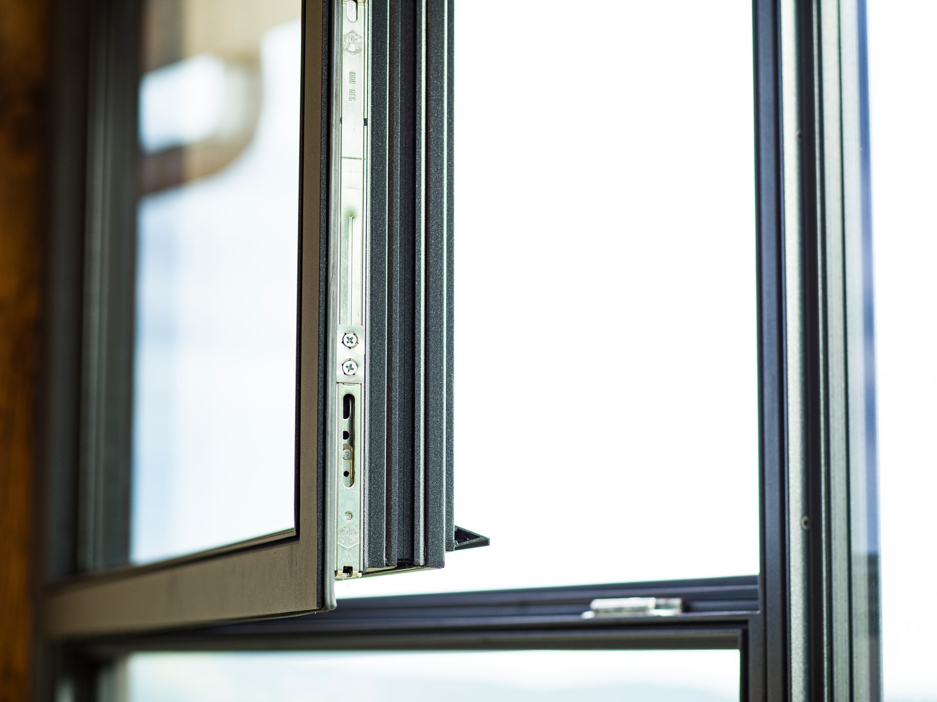 VERTIGO | Finestra a vasistas by Ercole - Finestra / Vetrata in acciaio e vetro - 4