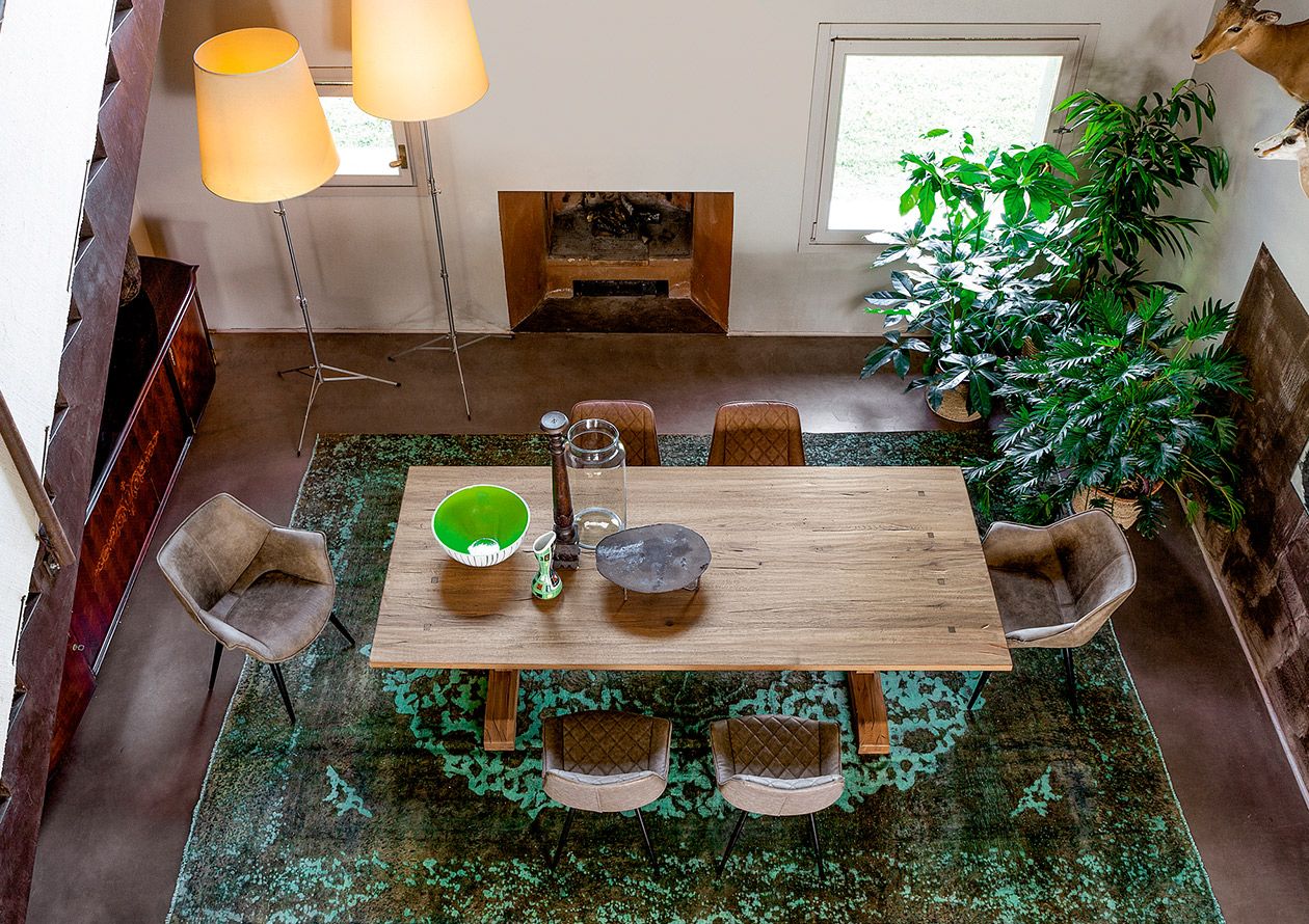 Solid wood kitchen table VIKING By Devina Nais