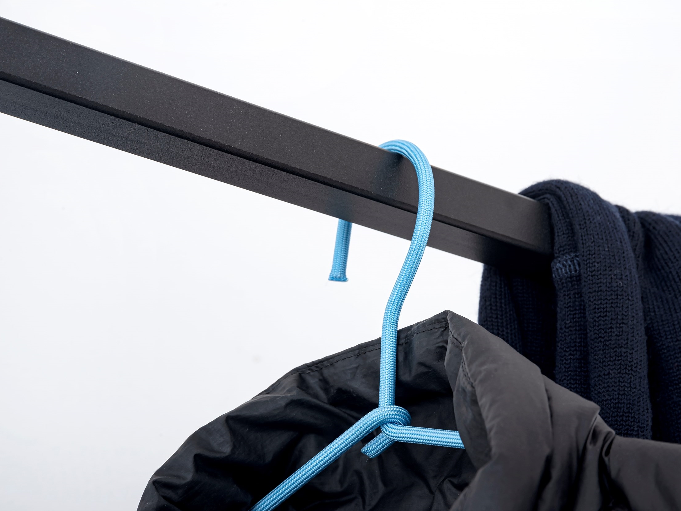 Weld Coat Rack WALNUT COAT RACK #01 mueble de entrada By weld & co