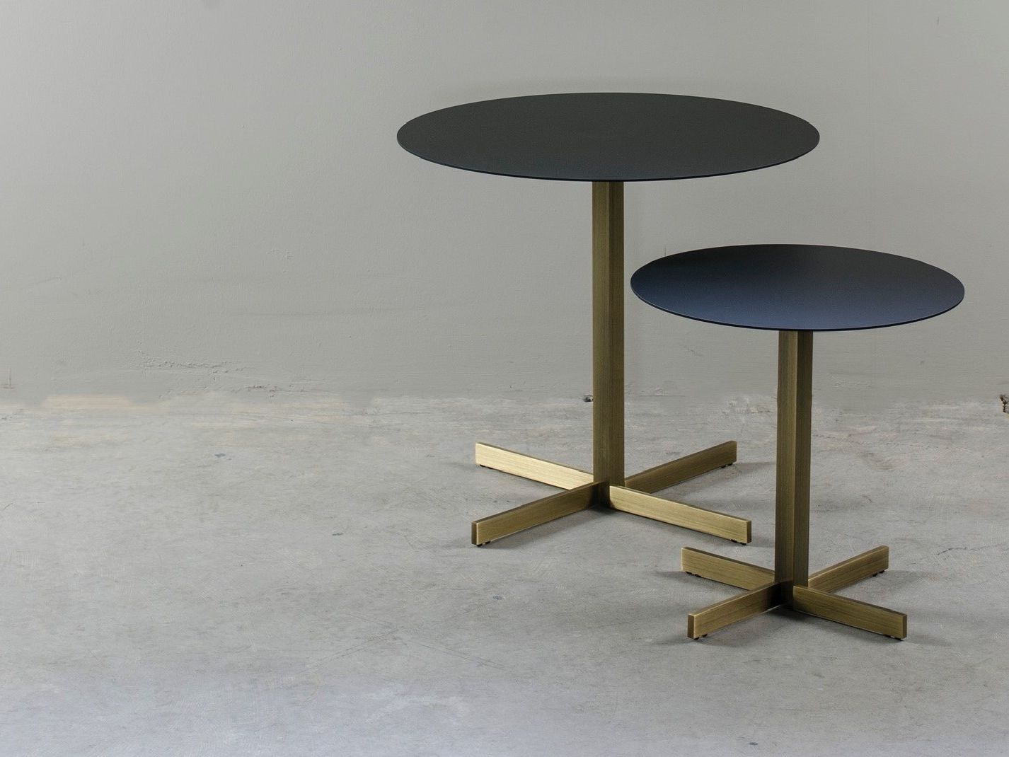 XO BRASS Coffee table / bedside table By XAM