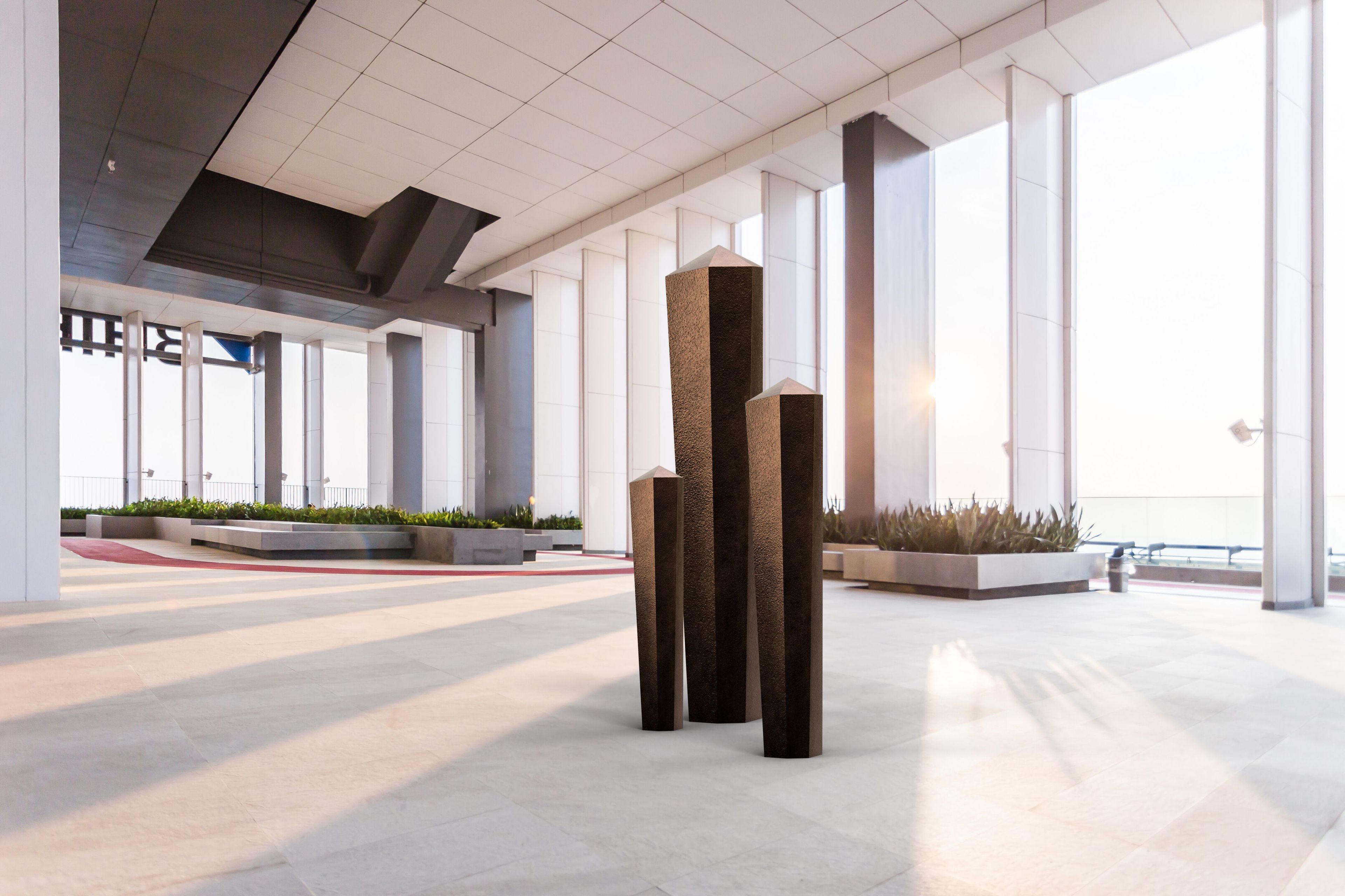 CRYSTAL by YDF - Monolite in ottone - 3