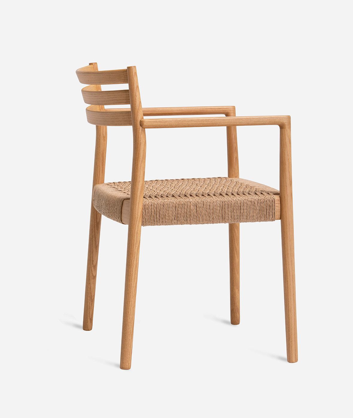 BOGART Rope chair Chair with armrests in wood and rope By Vergés