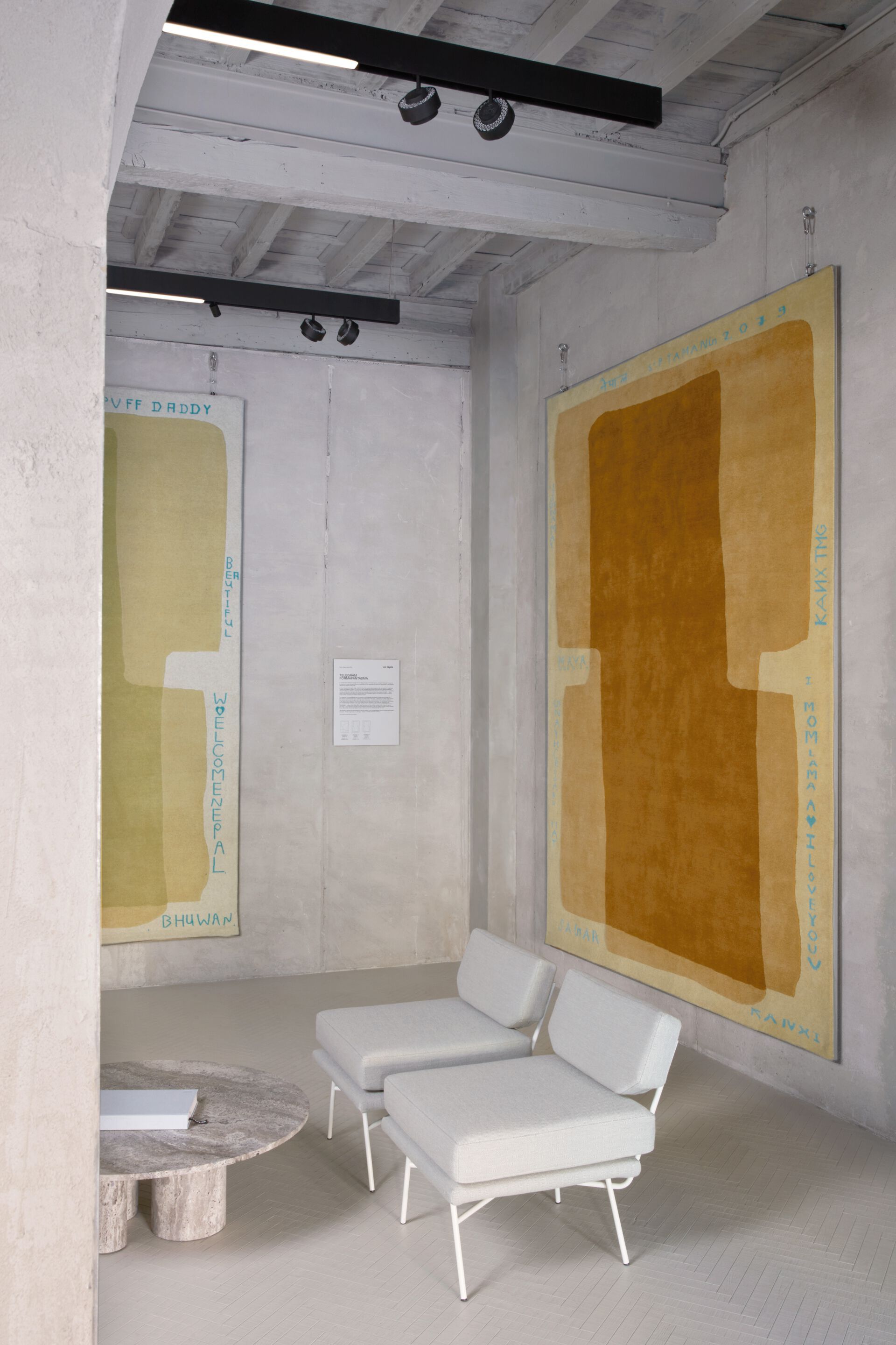 GRAMMA A by cc-tapis - Tappeto fatto a mano in lana - 4
