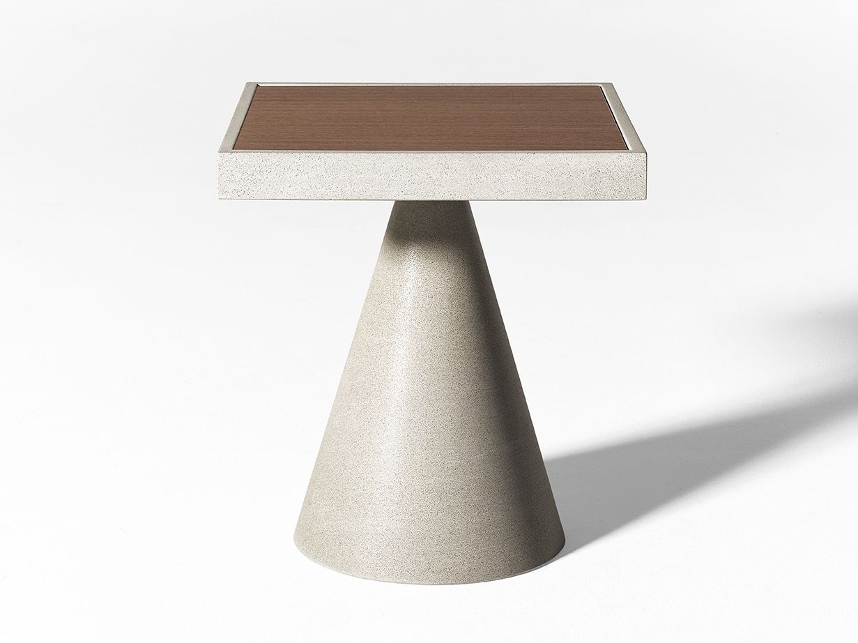 CONE OPEN AIR Square coffee table By Meridiani design Andrea Parisio