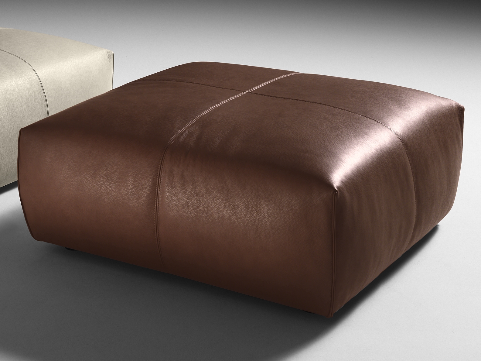 CUBO | Pouf quadrato Pouf in pelle By Black Tie | design Pier Luigi ...