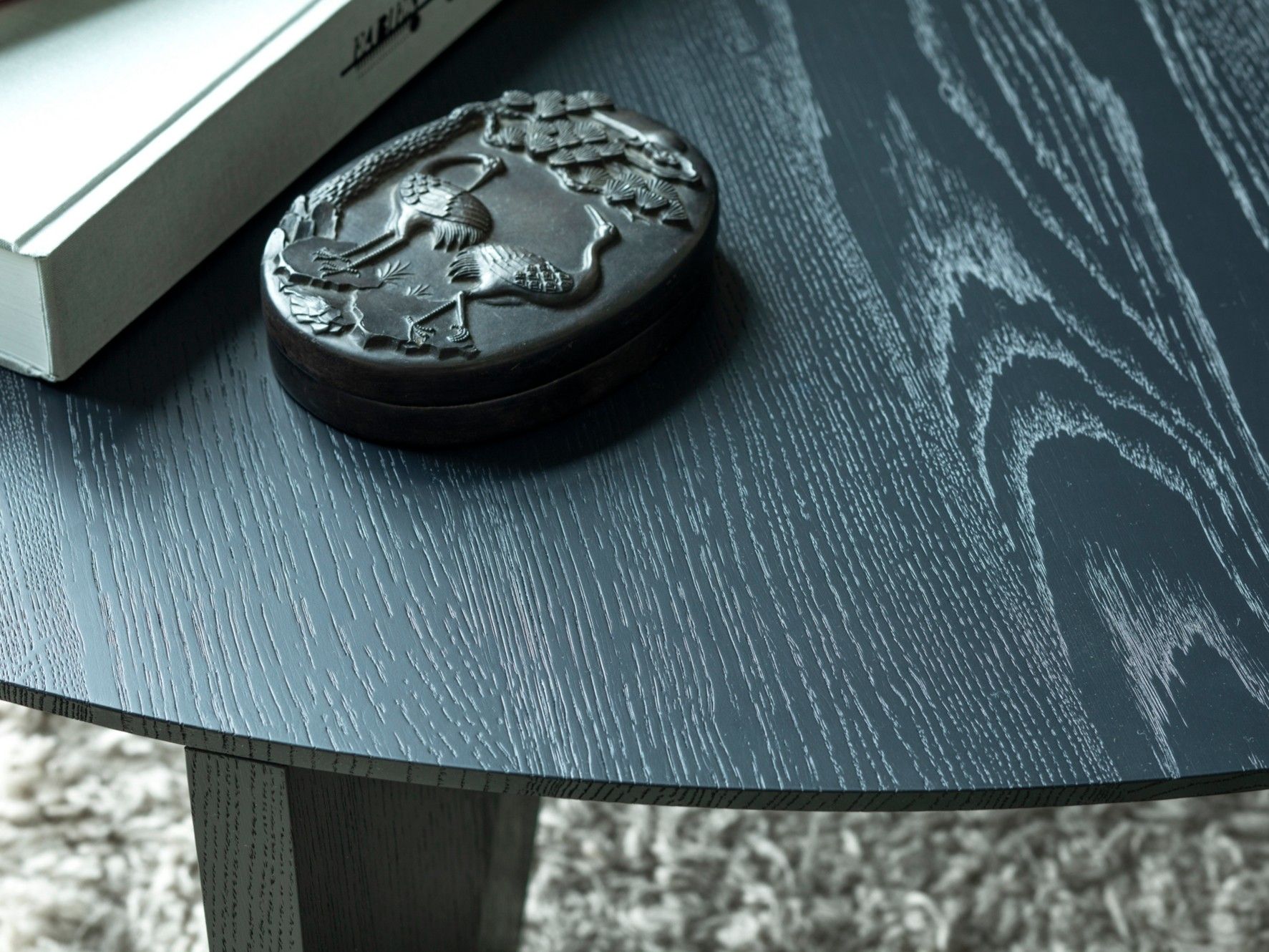 CUT Round coffee table Cut Collection By more design Peter Fehrentz