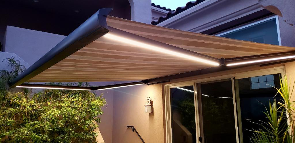 DOMINA by KE Outdoor Design - Tenda da sole in tessuto con illuminazione integrata - 2