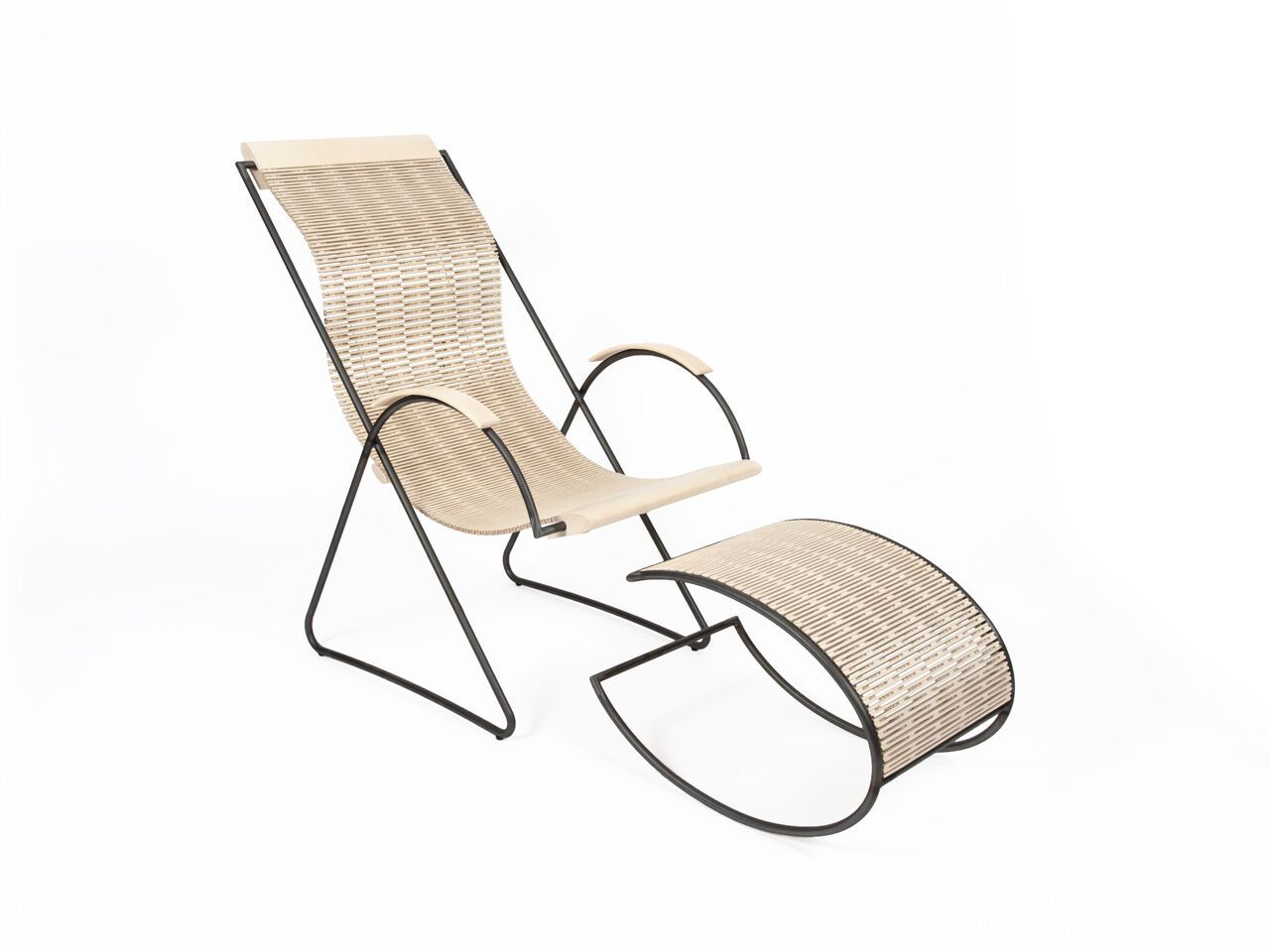 TSCHAIR by dukta - Sedia a sdraio con poggiapiedi