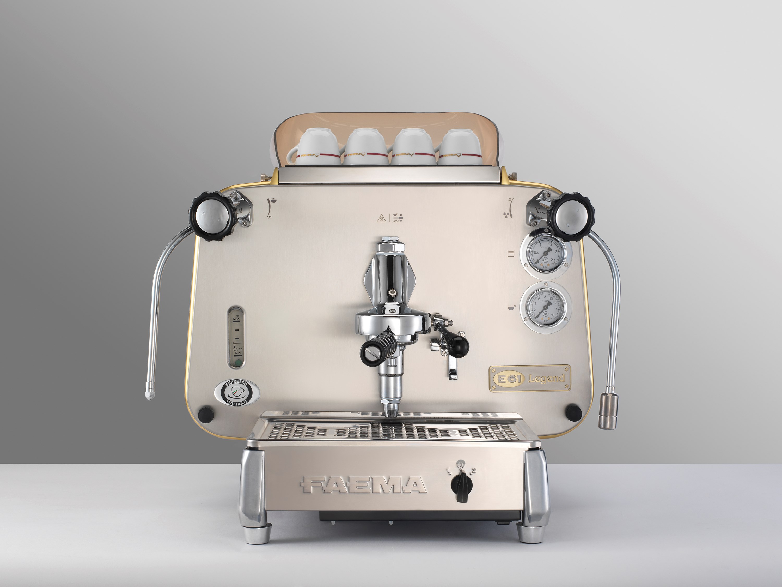 macchina caffè professionale da bar