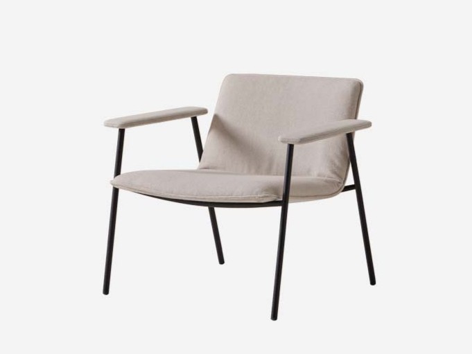 XAIL | Fabric easy chair By INCLASS