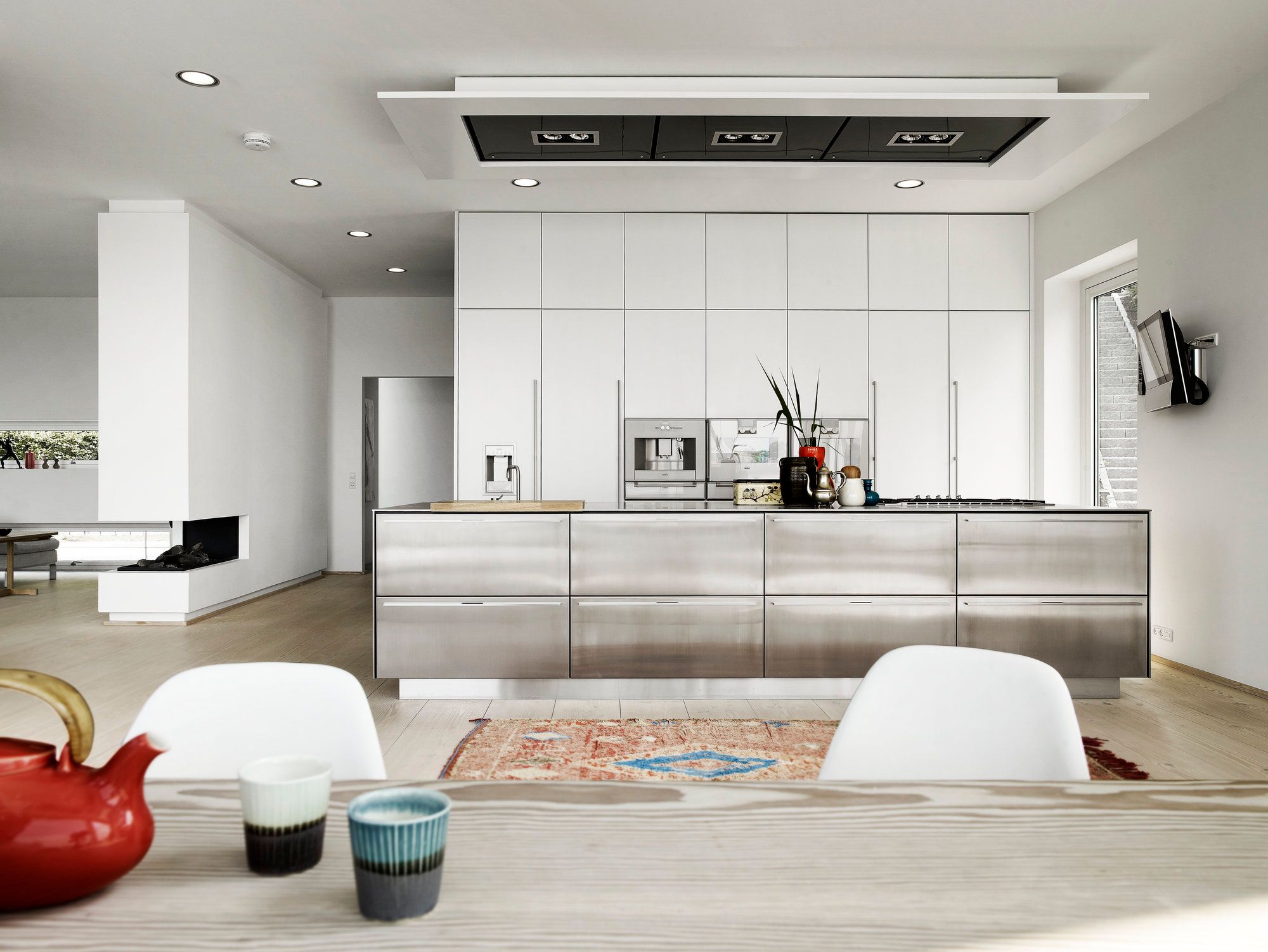 Custom stainless steel kitchen with island FORM 2 STAINLESS STEEL