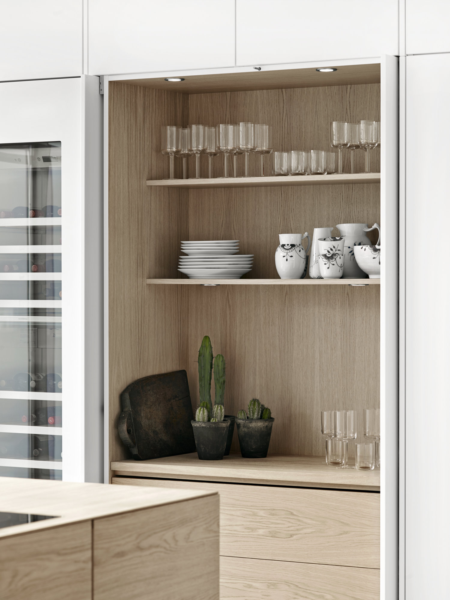 Solid wood kitchen with push to open doors FORM 45 - WHITE STAINED OAK ...