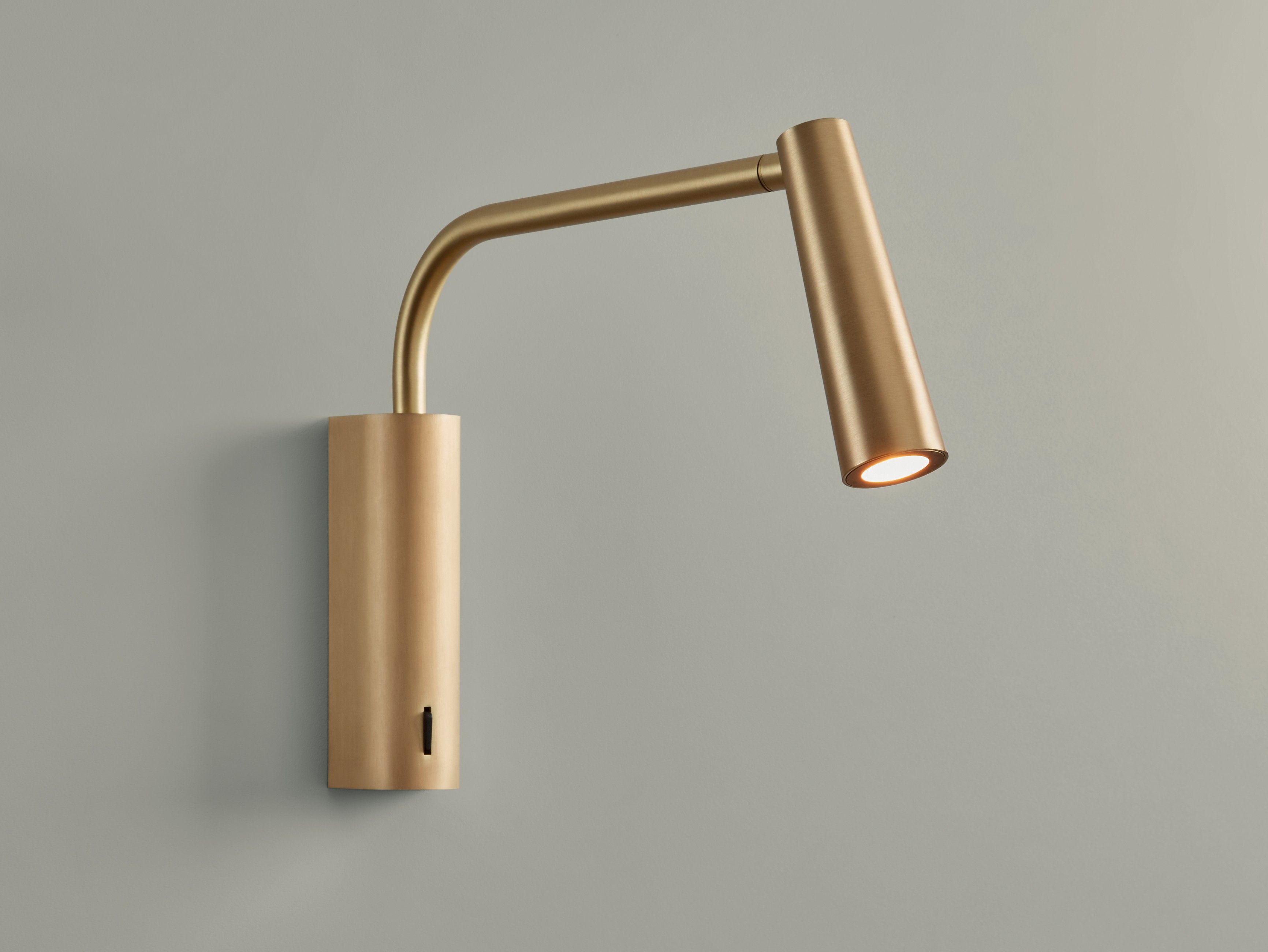 GAMMA EXTEND Reading lamp LED adjustable reading lamp By LedsC4 design Josep Patsí