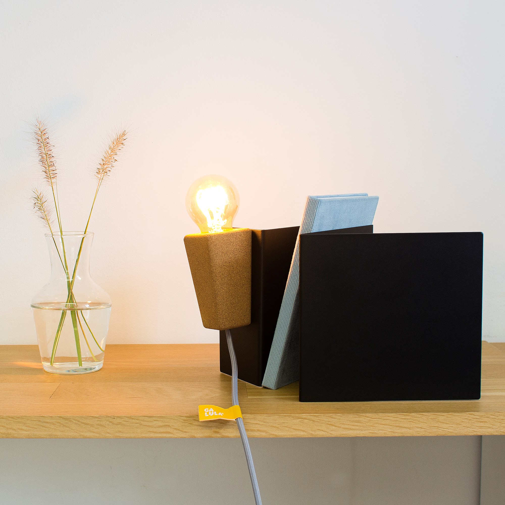 Glint - Table lamp