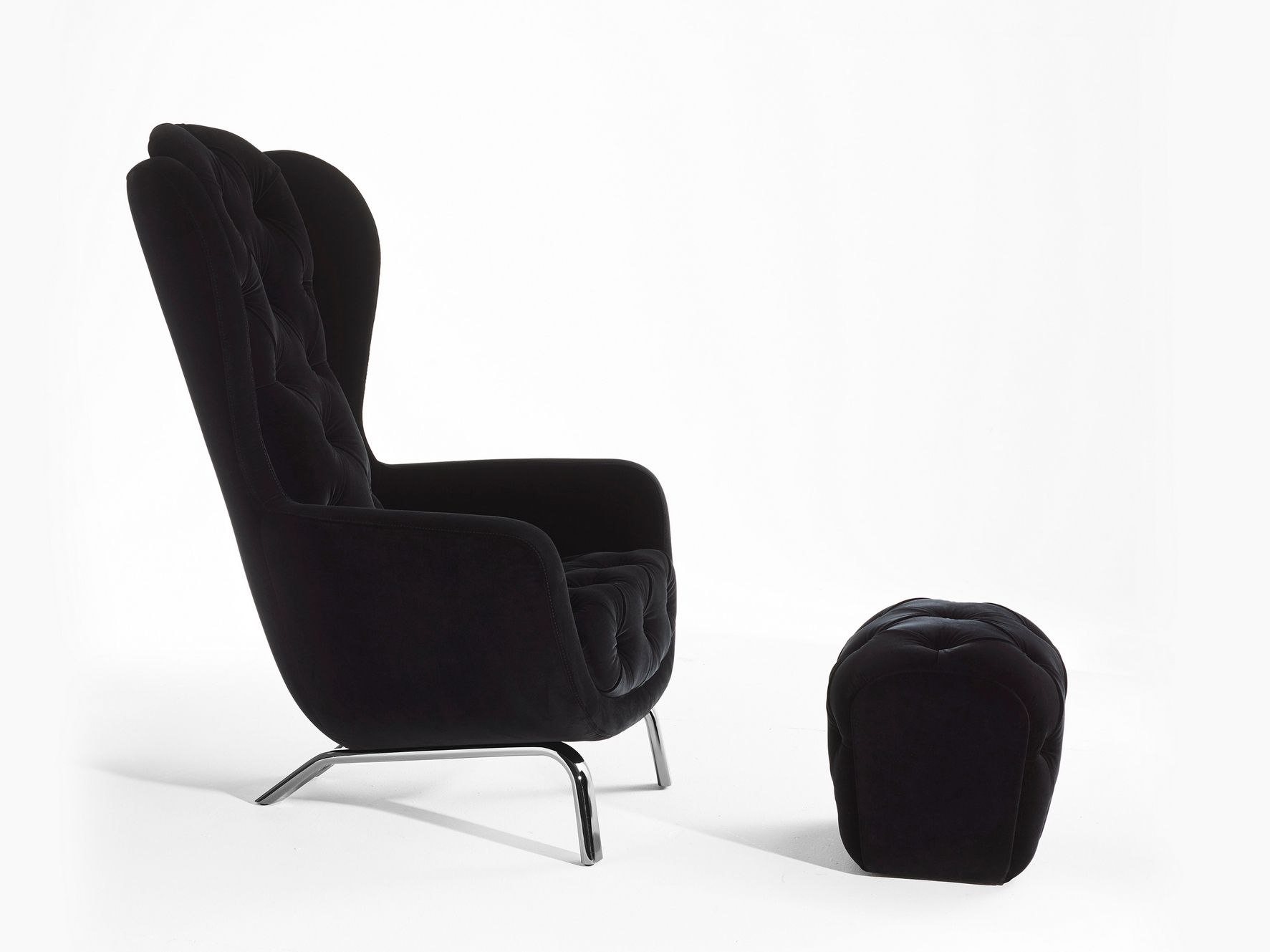 GUELFO Velvet armchair By Opinion Ciatti