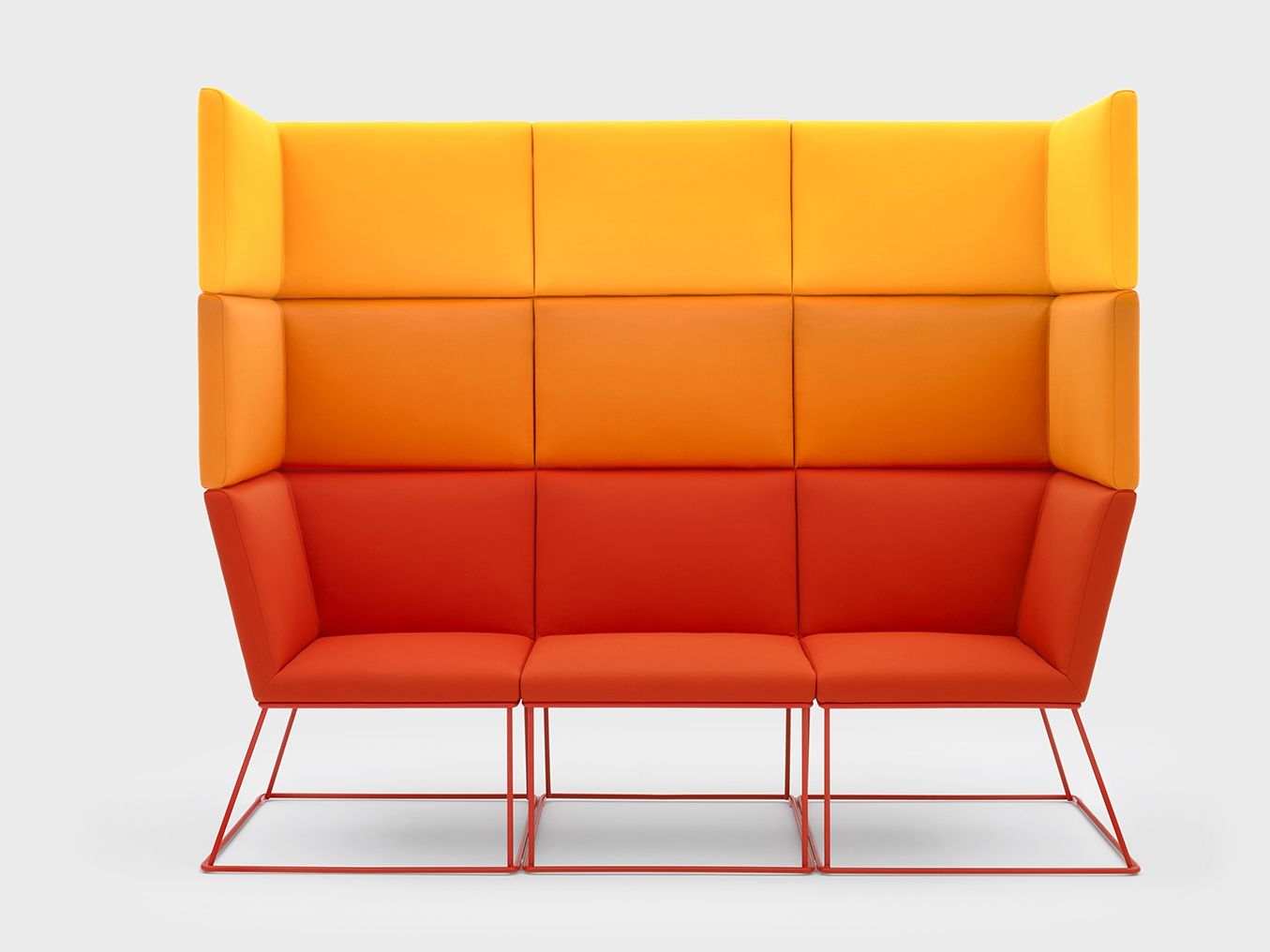 Highback sofa By Viganò