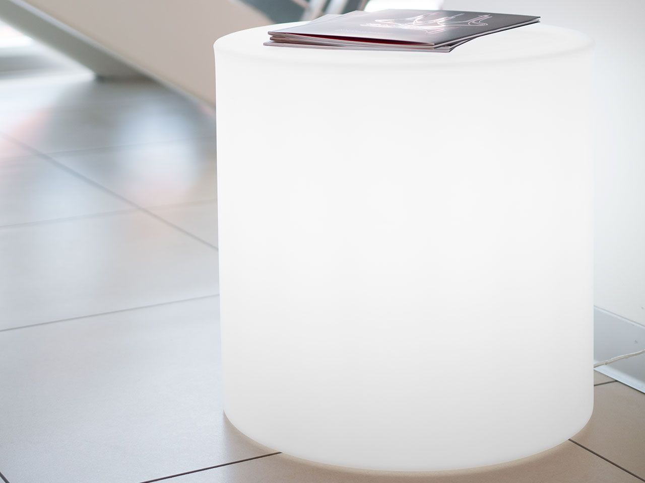 HOME FITTING CILINDRO Coffee table with light Home Fitting Collection